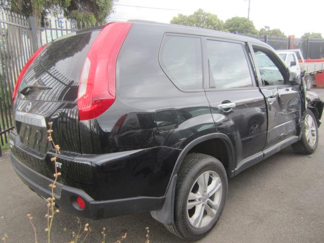 Задняя полка nissan x trail t31