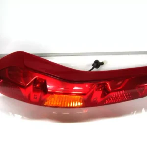 GENUINE NISSAN X-TRAIL T31 S1 LEFT HAND TAIL LIGHT