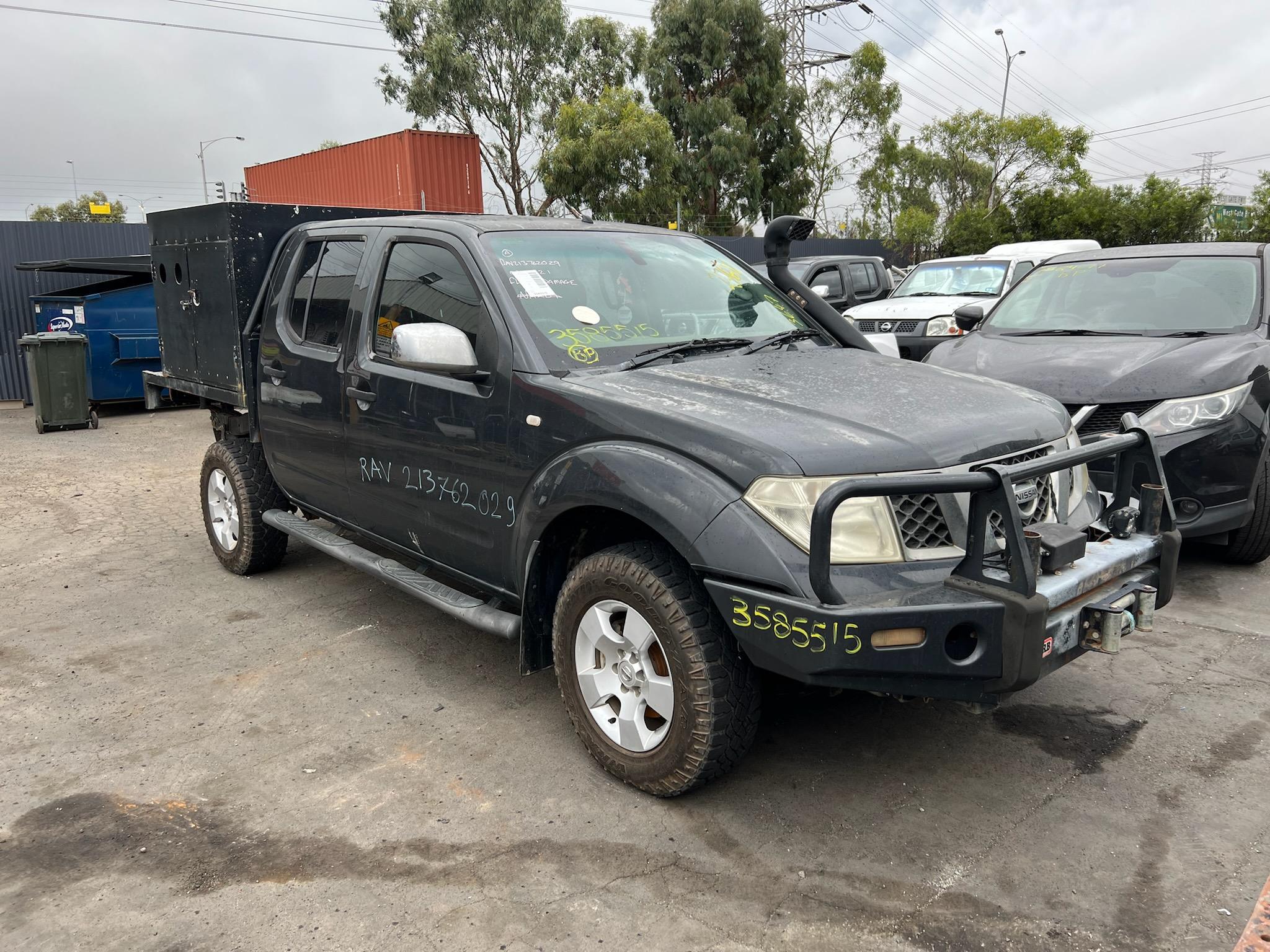 NISSAN NAVARA D40 VSK SPAIN DIESEL 2013 WRECKING