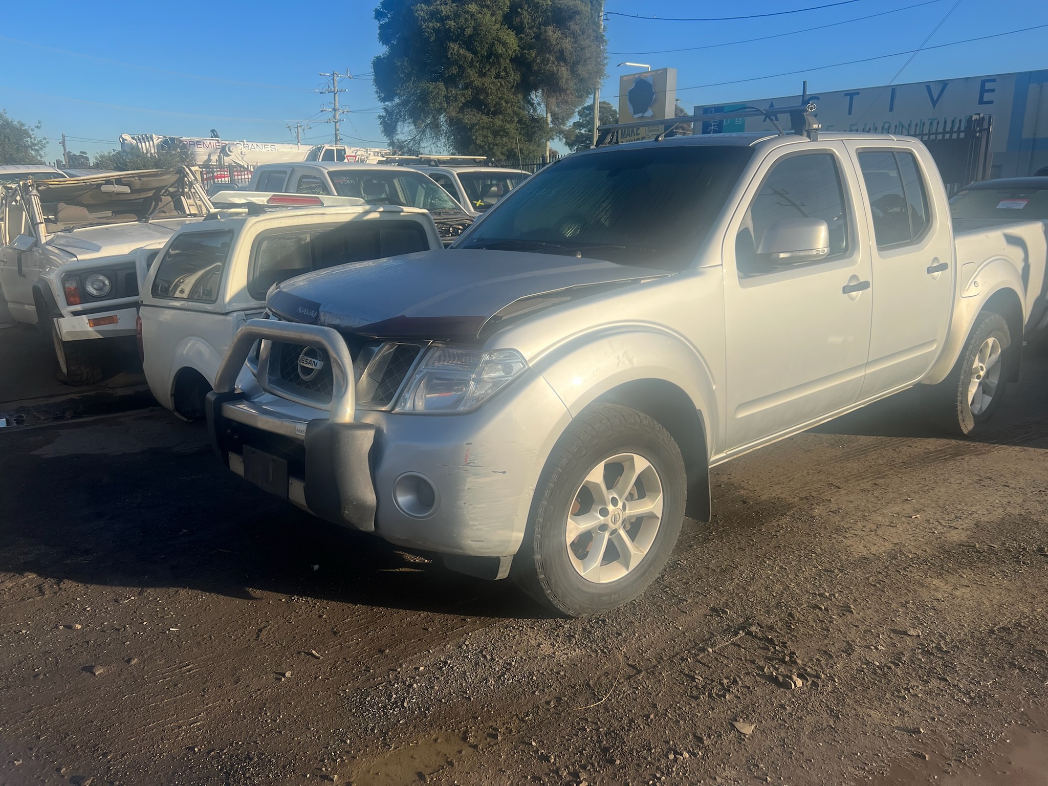 NISSAN NAVARA D40 VSK SPAIN SILVER WRECKING