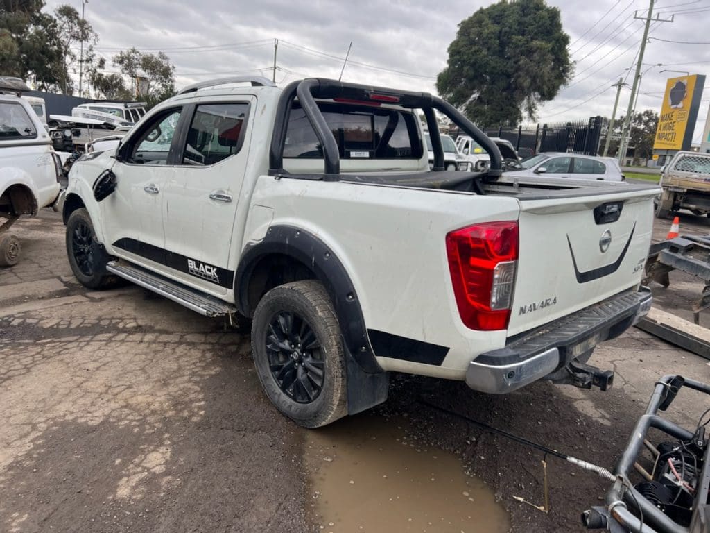 NISSAN NAVARA D23 NP300 ST-X BLACK EDITION TWIN TURBO DIESEL WRECKING