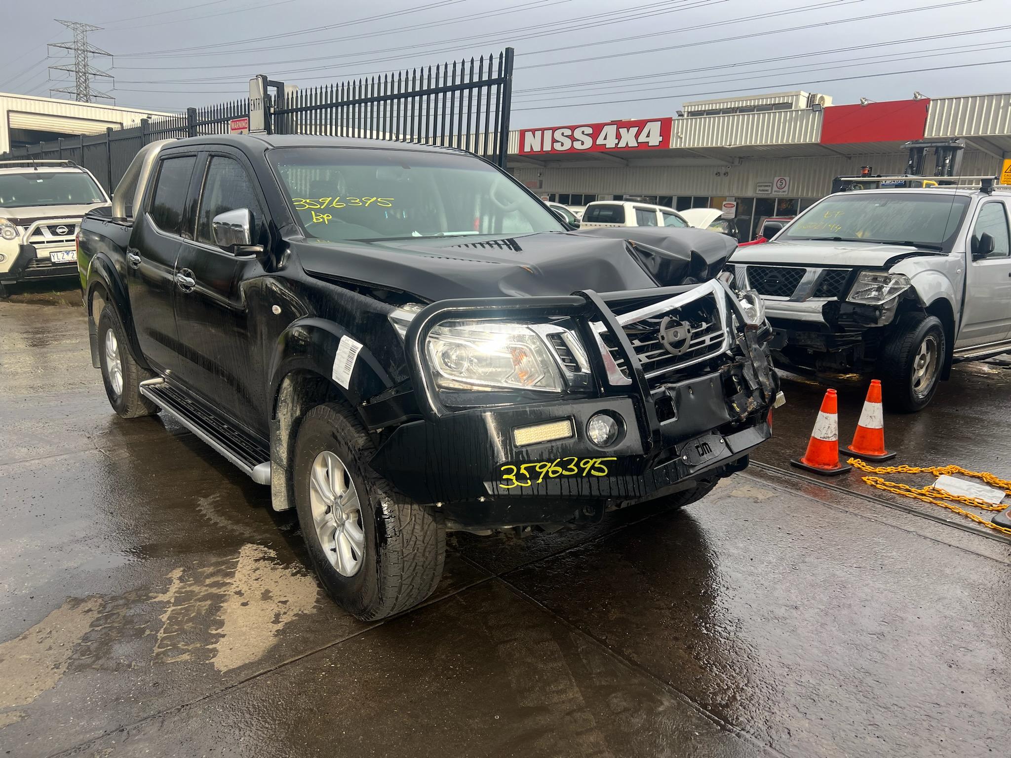 NISSAN NAVARA D23 NP300 YS23 DIESEL BLACK 2015 WRECKING