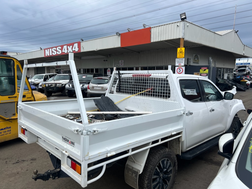 NISSAN NAVARA D23 NP300 YS23 DIESEL WHITE TRAY WRECKING