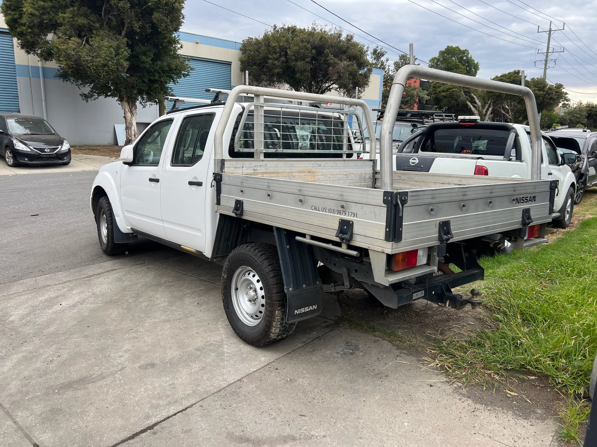 PARTS AVAILABLE NISSAN NAVARA D40 MNT YD25 DIESEL WHITE WRECKING