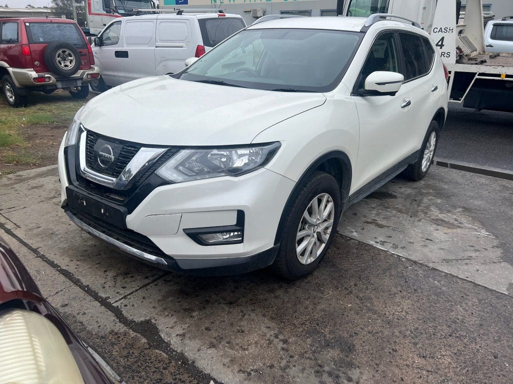 NISSAN XTRAIL T32 STL 4WD QR25 AUTO PEARL WHITE 2018 WRECKING