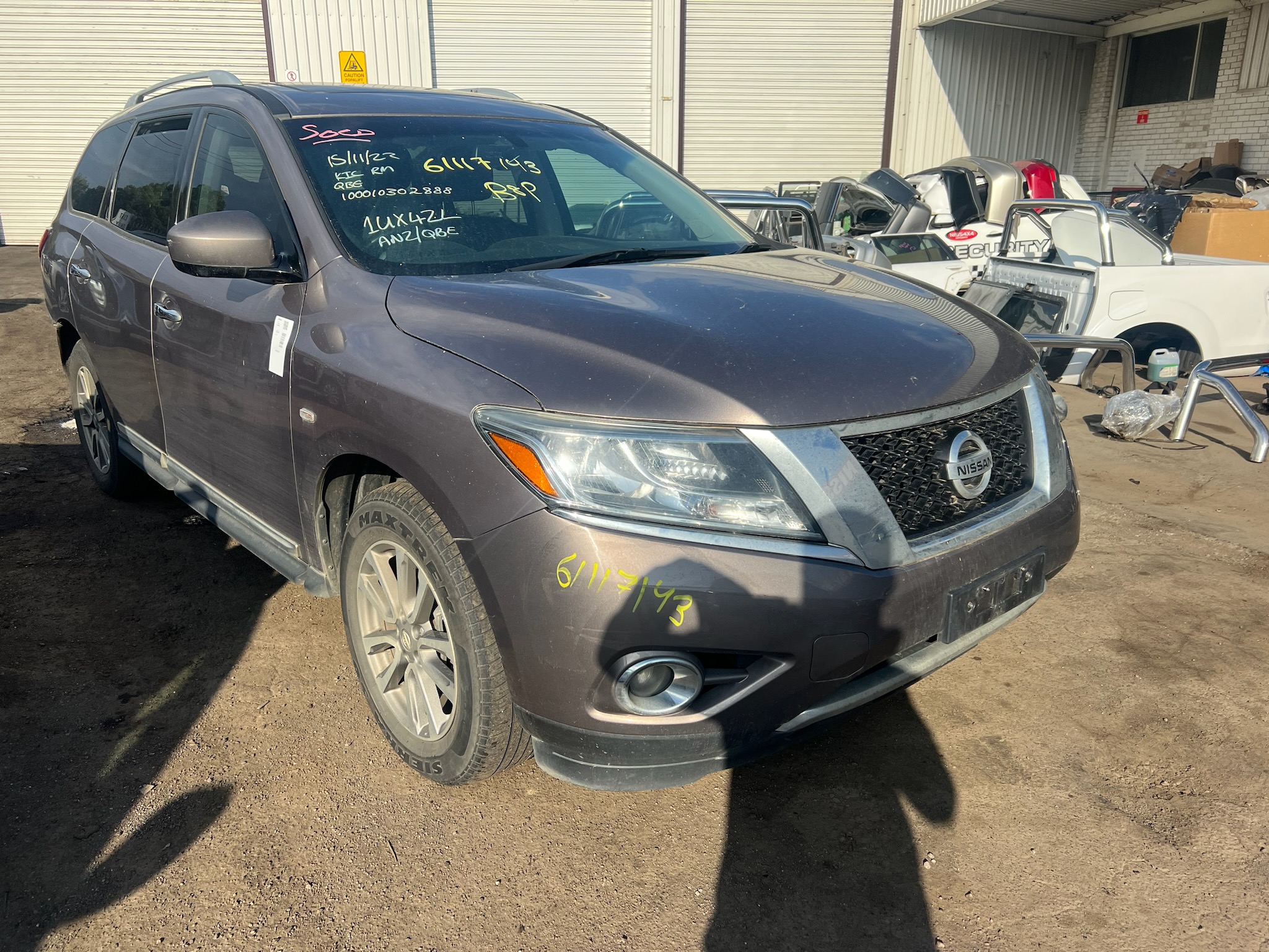 PARTING OUT NISSAN PATHFINDER R52 VQ35 V6 AUTO GREY 2014 WRECKING