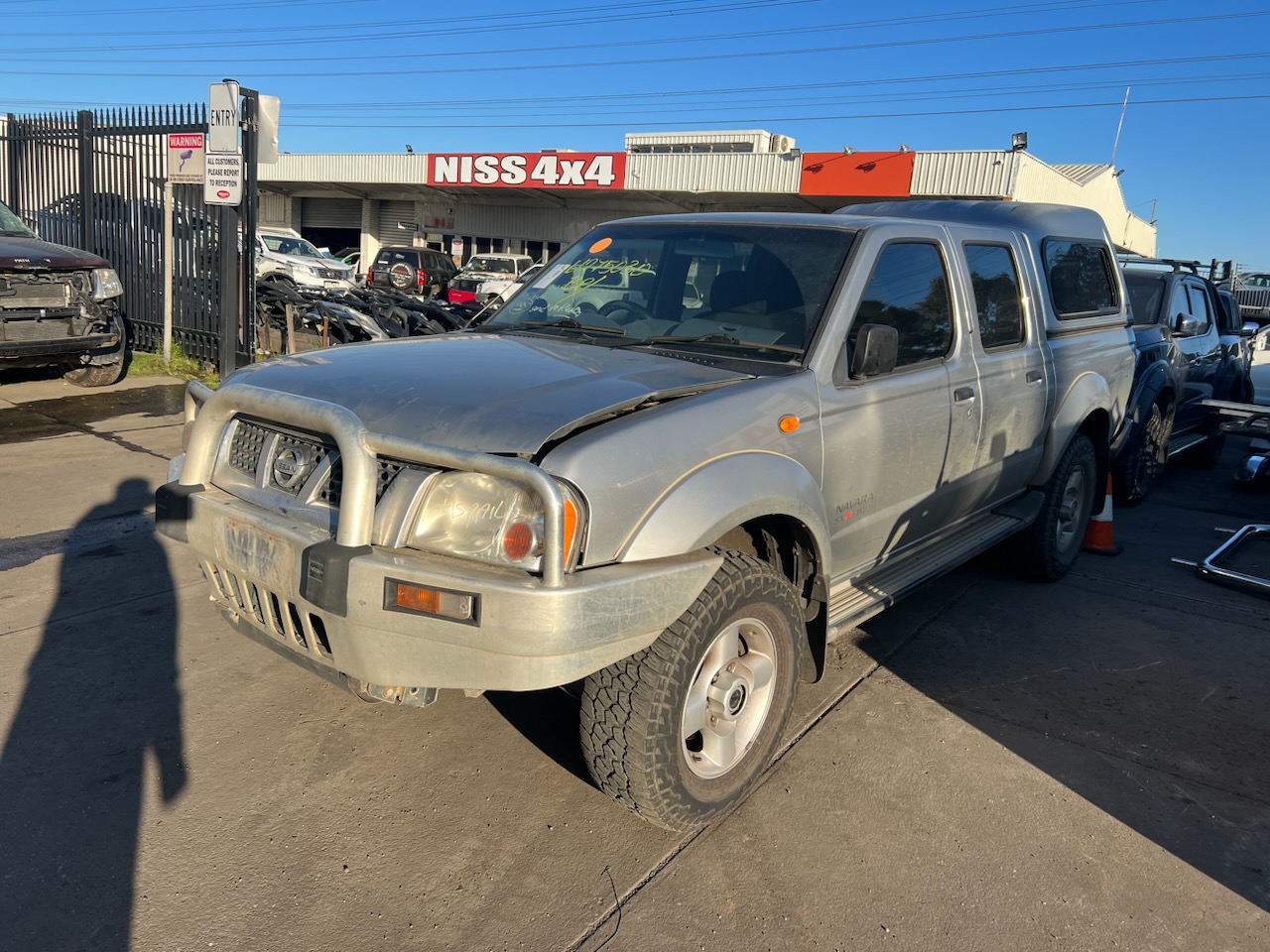 PARTING OUT NISSAN NAVARA D22 ST-R DUALCAB ZD30 DIESEL SILVER CANOPY 2006 WRECKING / PARTS FOR SALE