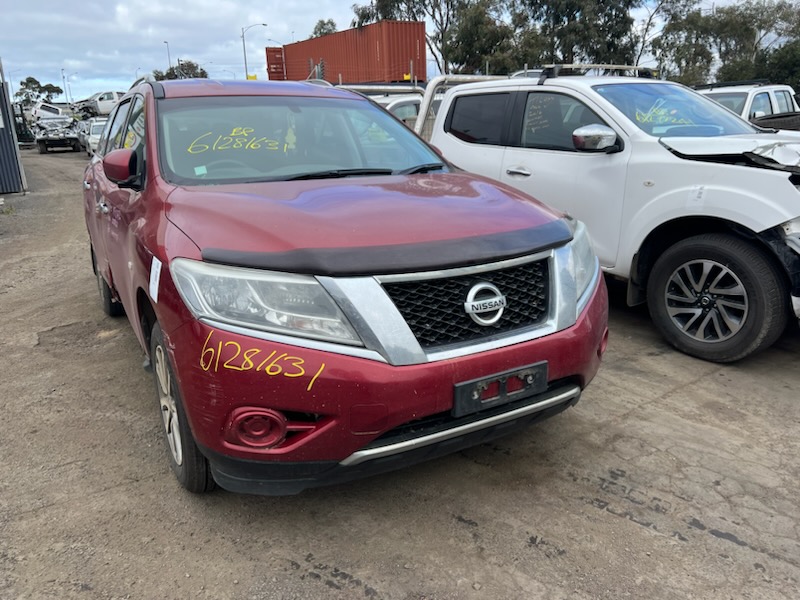 PARTING OUT NISSAN PATHFINDER R52 V6 VQ35 AUTOMATIC RED 2015 WRECKING / PARTS FOR SALE