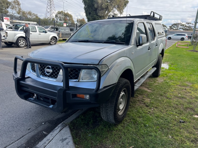 PARTING OUT NISSAN NAVARA D40 MNT YD25 DIESEL SILVER ARB CANOPY WRECKING 
