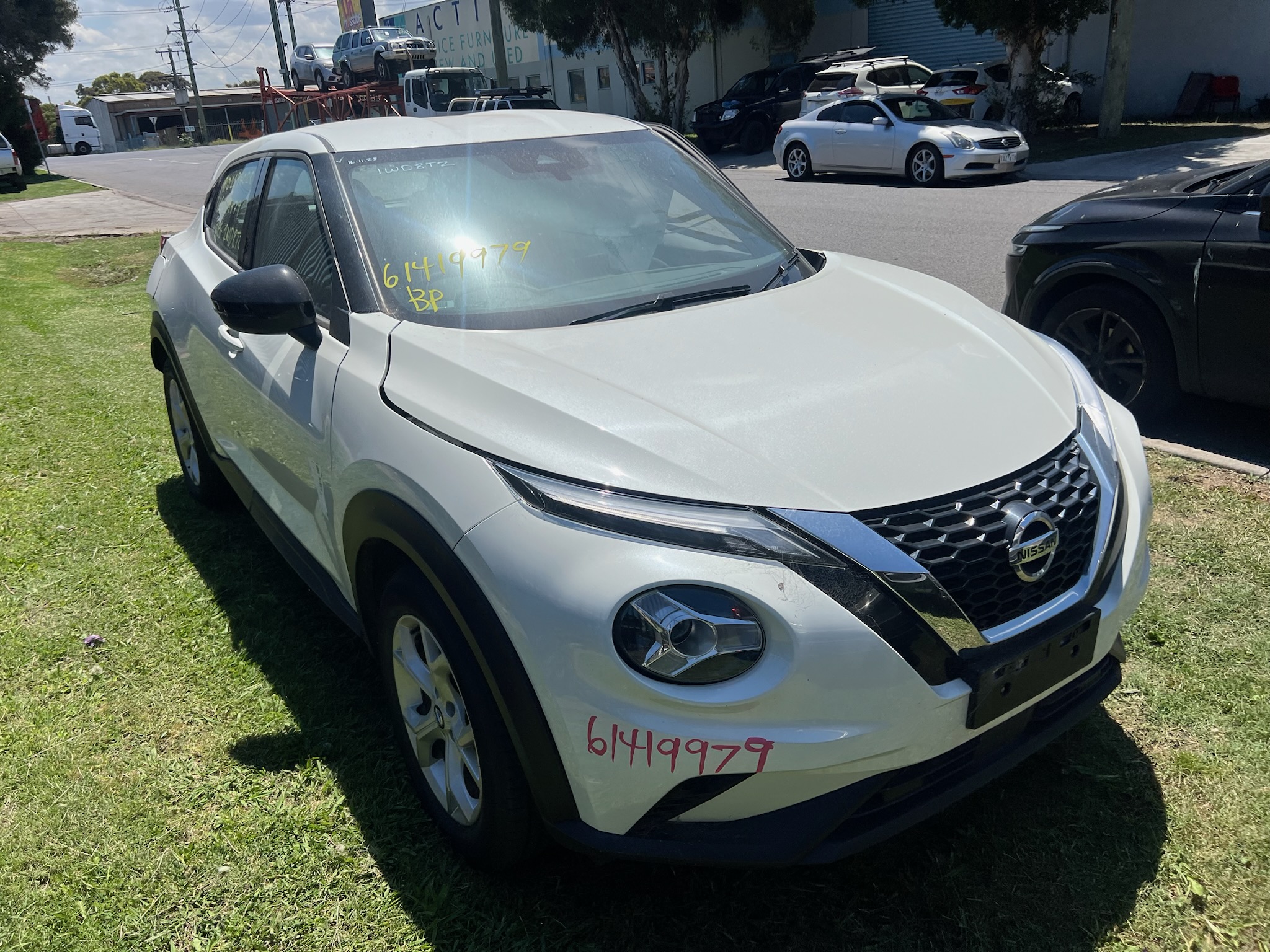 NISSAN JUKE F16 2022 WHITE – WRECKING ALL PARTS AVAILABLE