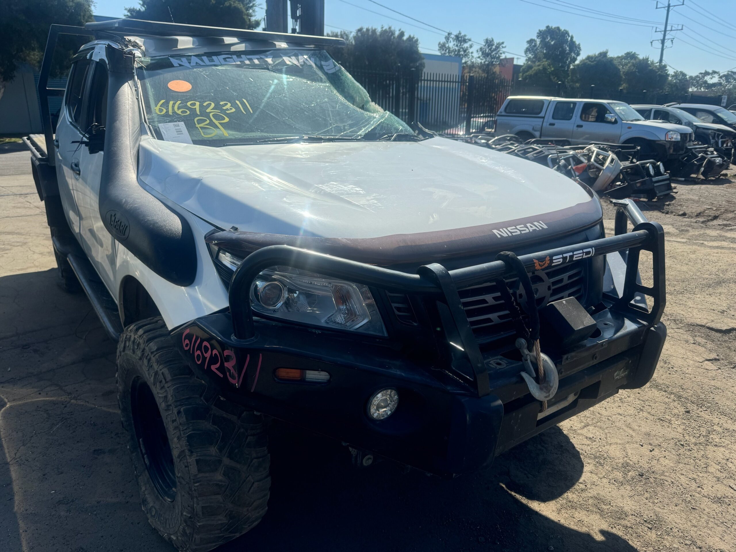 NISSAN NAVARA D23 YS23 DIESEL WHITE 2018 WRECKING