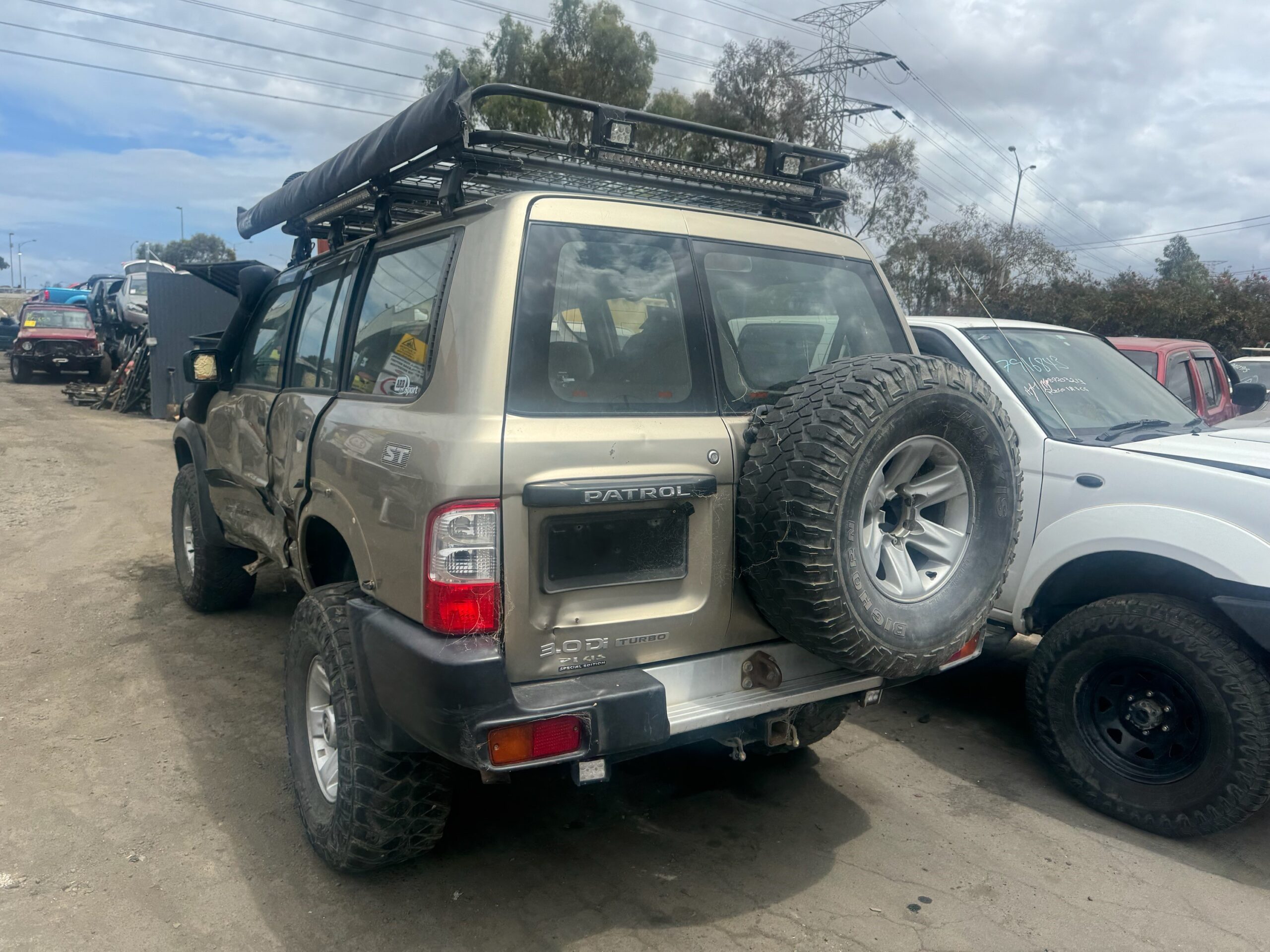 NISSAN PATROL Y61 GU WAGON ZD30 DIESEL GOLD WRECKING 