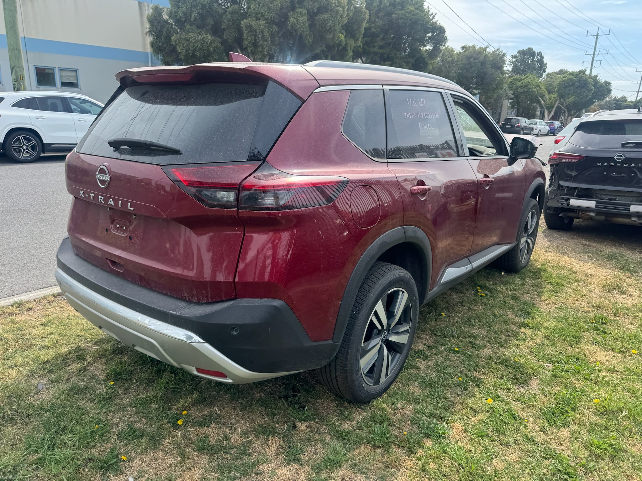 NISSAN X-TRAIL T33 2024 RED WRECKING ALL PARTS