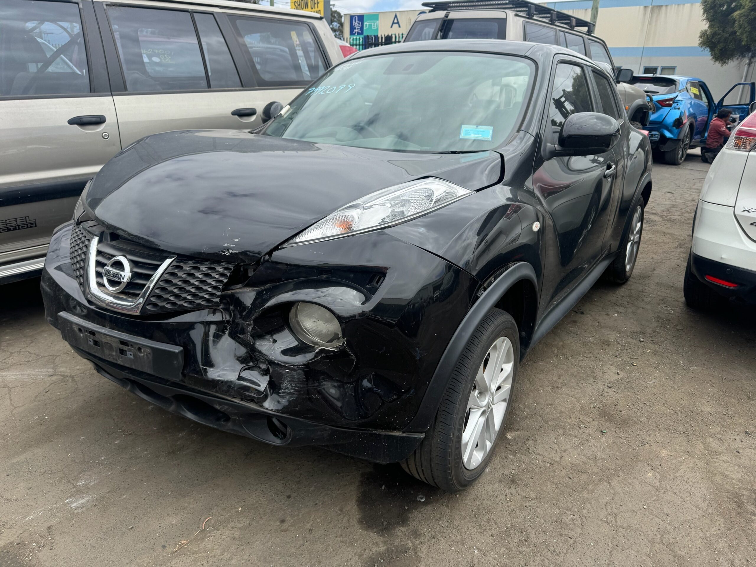 NISSAN JUKE F15 BLACK WRECKING