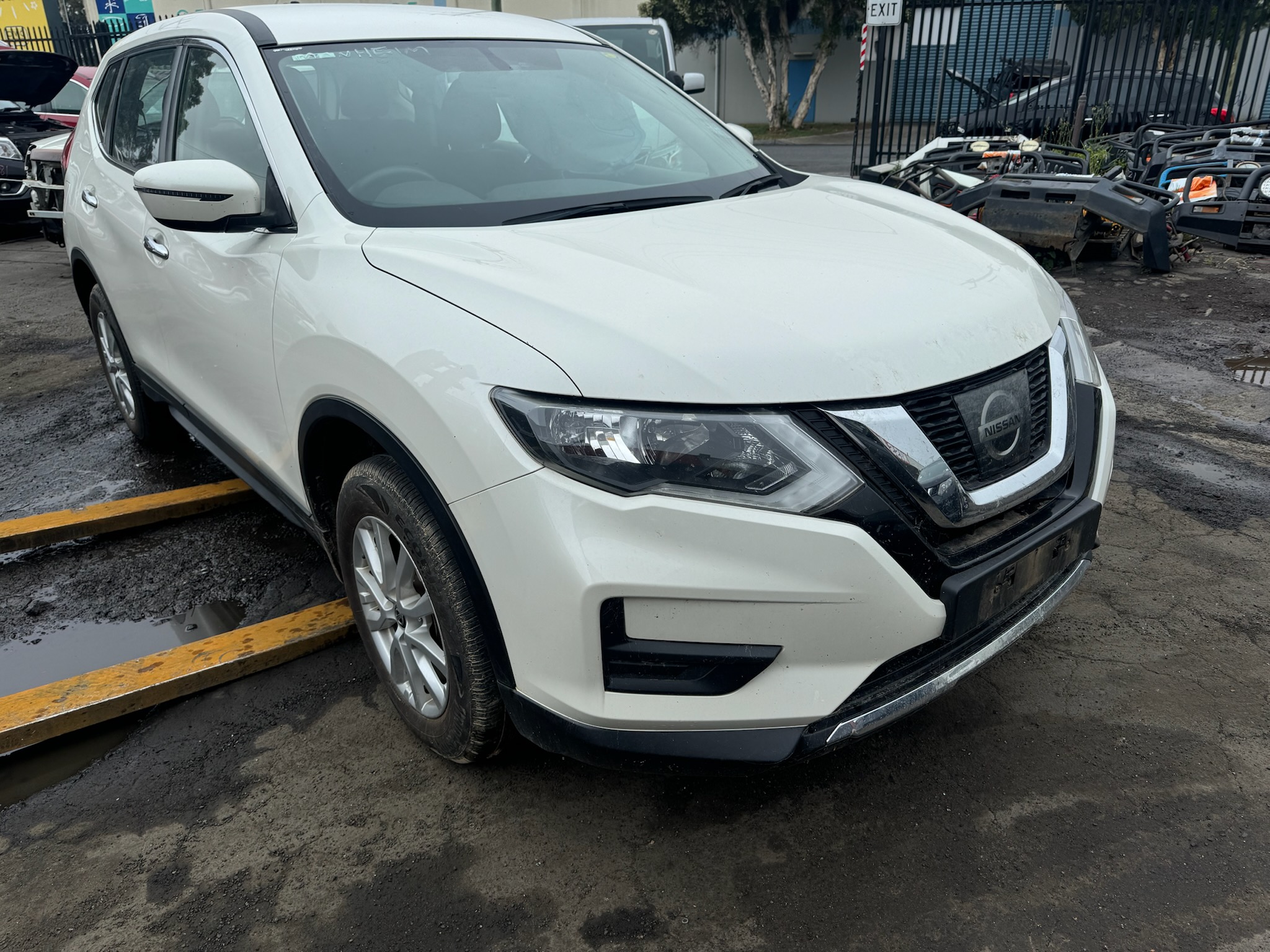 NISSAN X-TRAIL T32 ST QR25 AUTO WHITE 2020 WRECKING