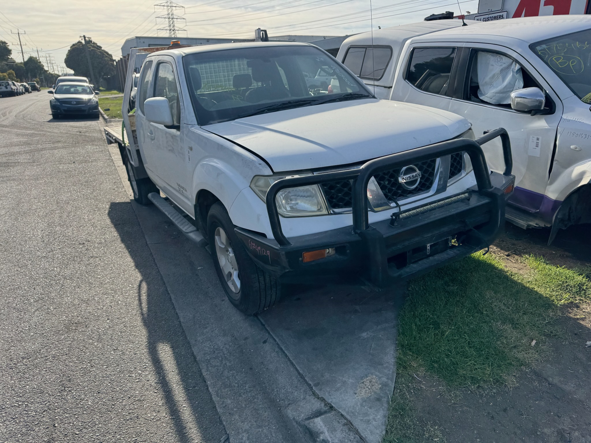 NISSAN NAVARA D40 MNT THAI KING CAB YD25 DIESEL WRECKING 