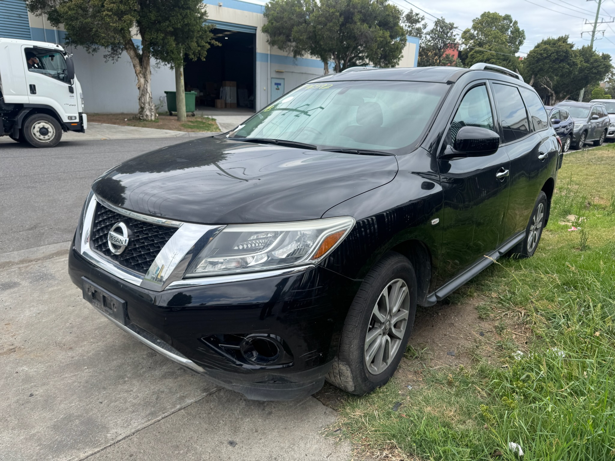 NISSAN PATHFINDER R52 VQ35 AUTO BLACK WRECKING