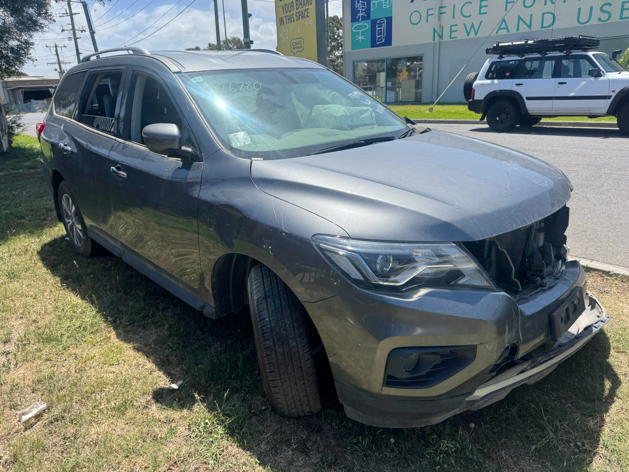 NISSAN PATHFINDER R52 ST-L VQ35 GREY 2019 WRECKING