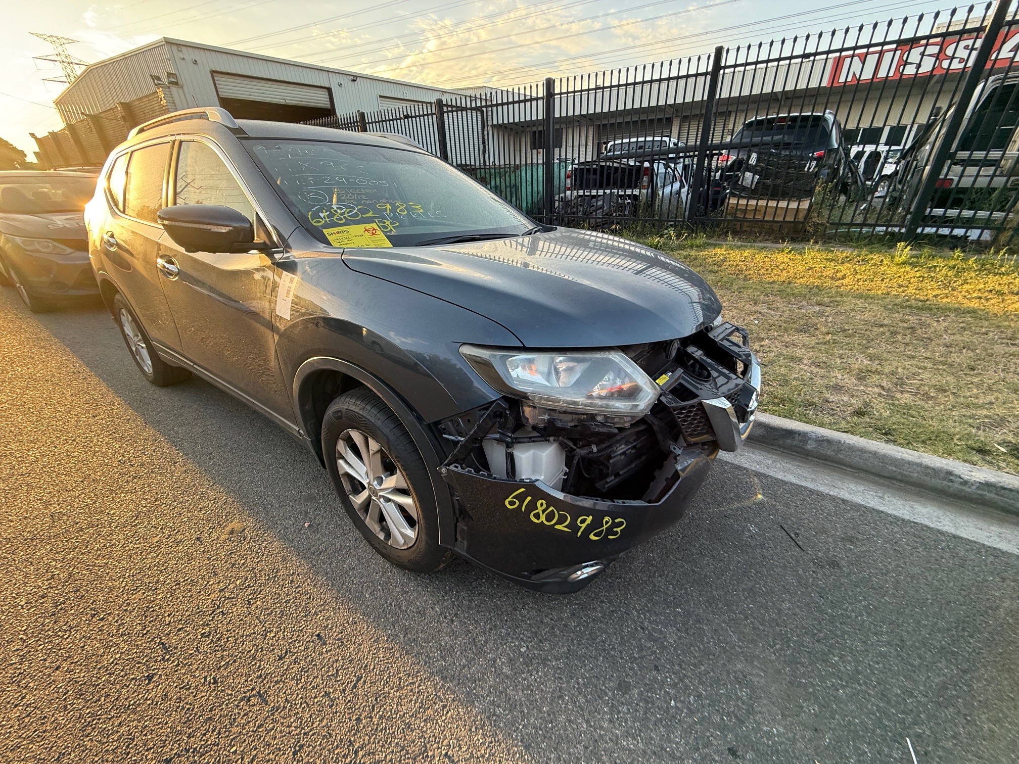 NISSAN X-TRAIL T32 ST-L 2015 WRECKING
