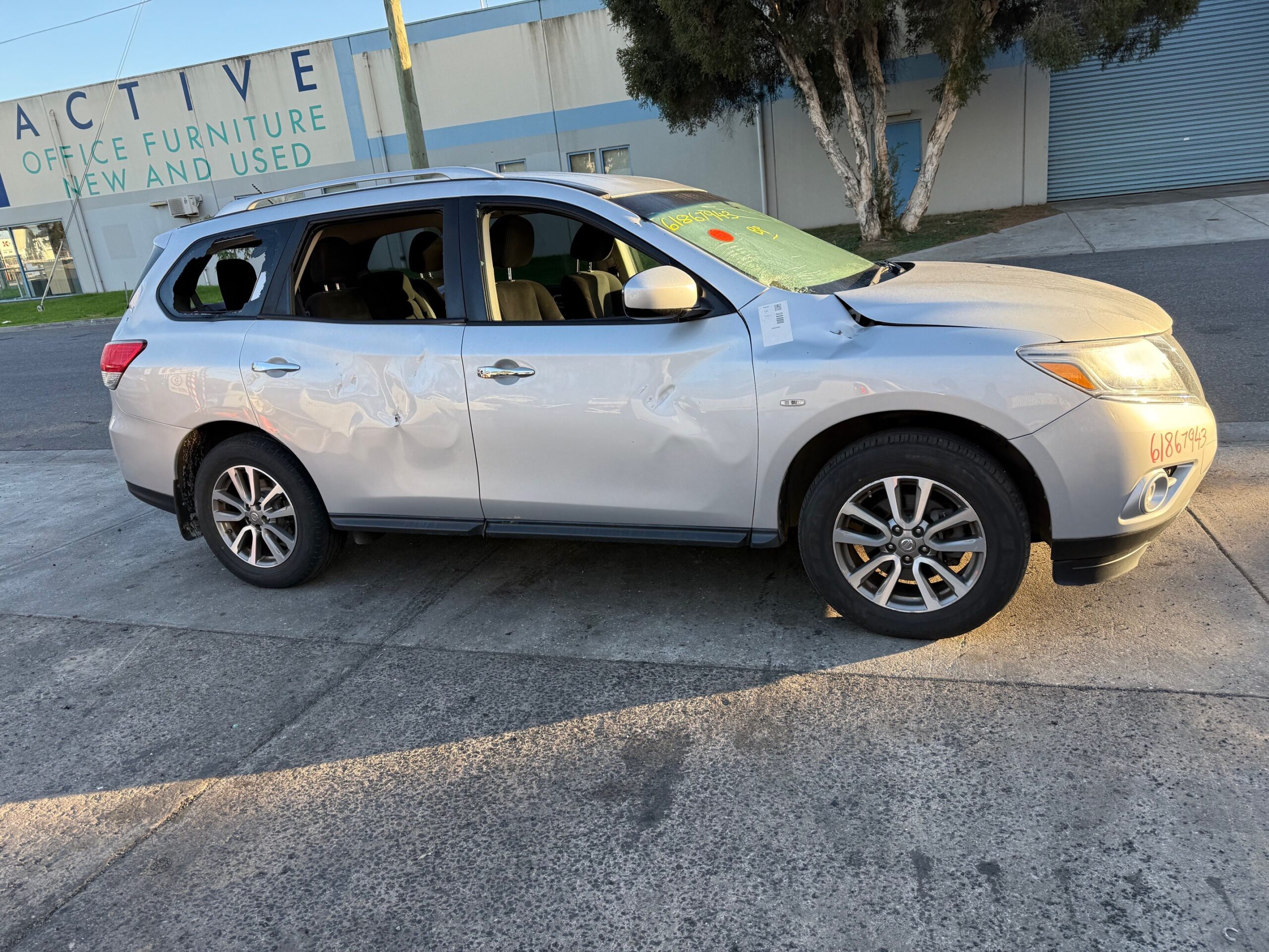 NISSAN PATHFINDER R52 ST V6 AUTO SILVER WRECKING