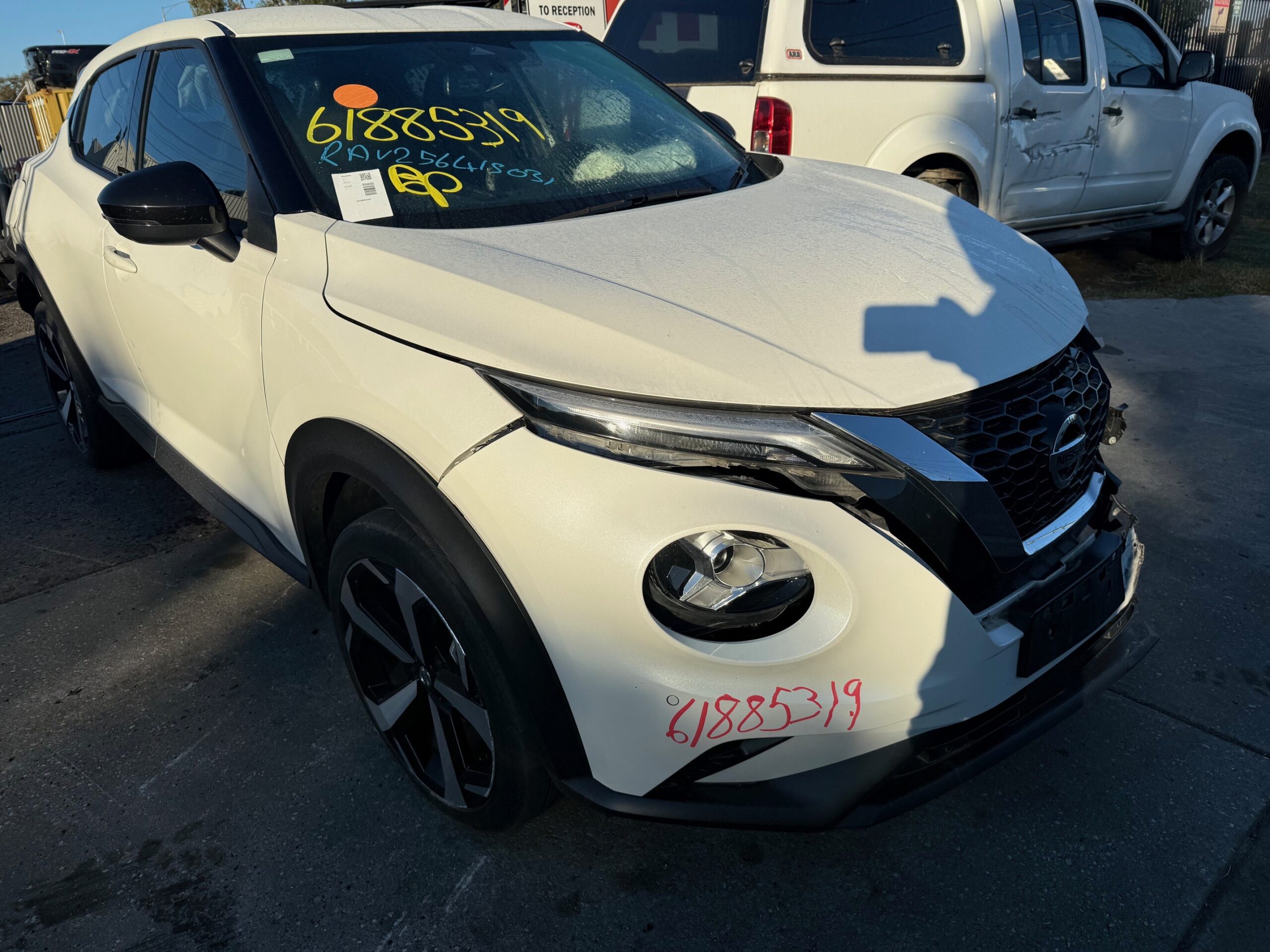 NISSAN JUKE F16 HR10 PETROL TURBO WHITE 2021 WRECKING