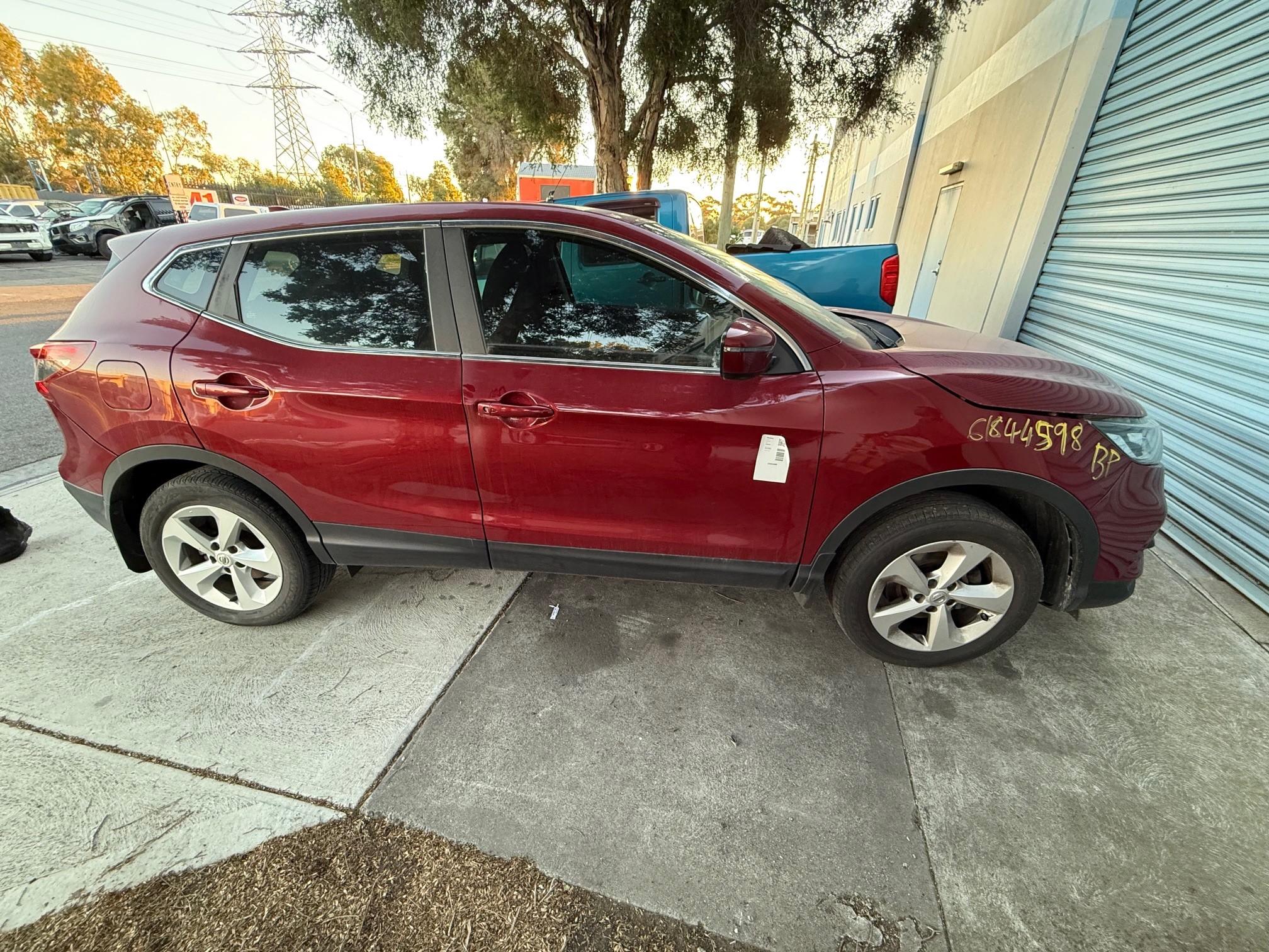 NISSAN QASHQAI J11 ST MR20 AUTO RED WRECKING