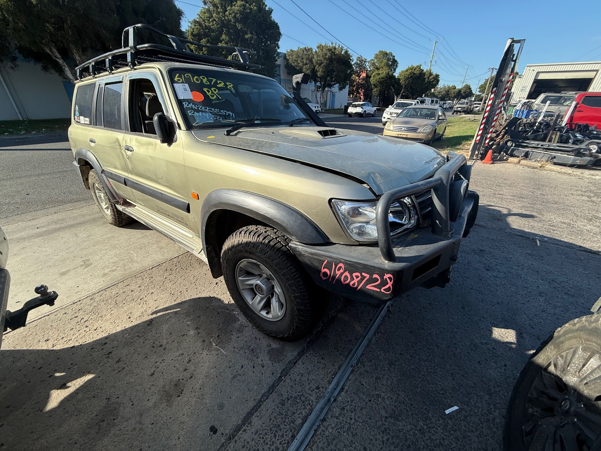 NISSAN PATROL Y61 GU WAGON ZD30 DIESEL GOLD WRECKING