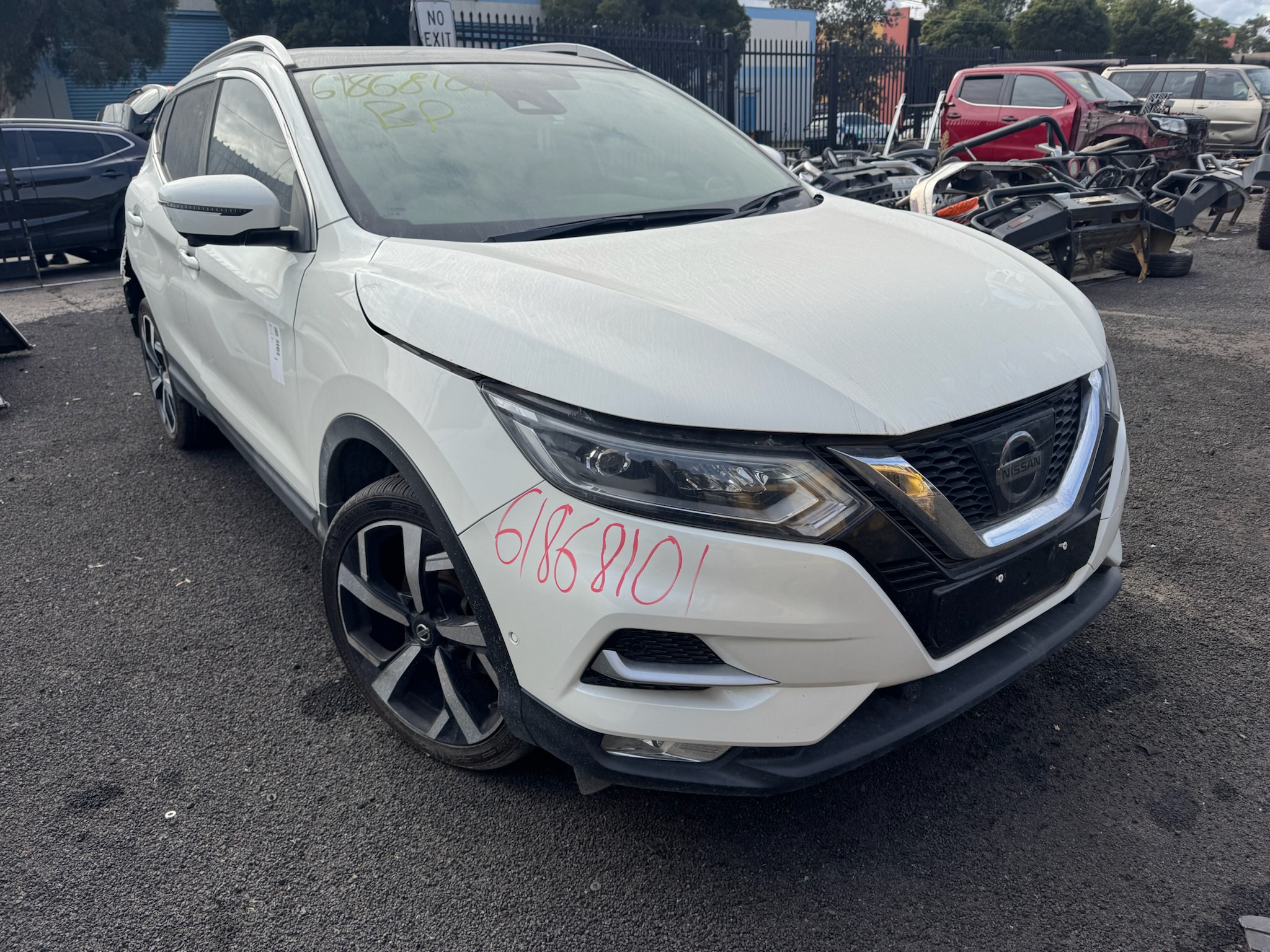 NISSAN QASHQAI J11 Ti MR20 AUTO WHITE 2019 WRECKING