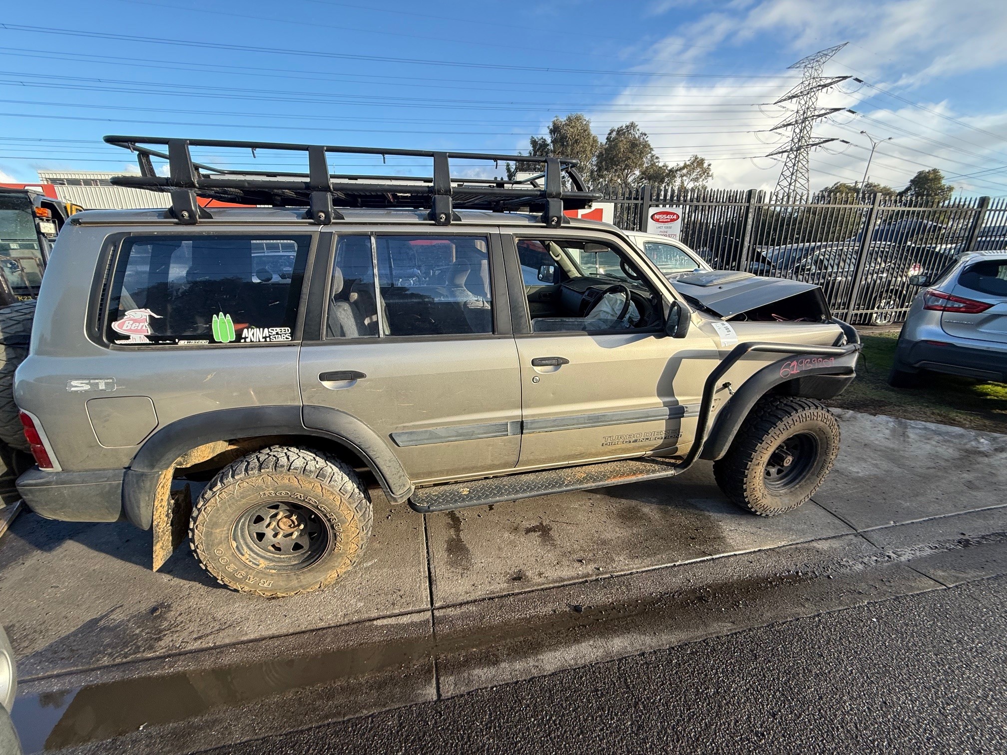 NISSAN PATROL Y61 GU WAGON S3 ST ZD30 DIESL WRECKING