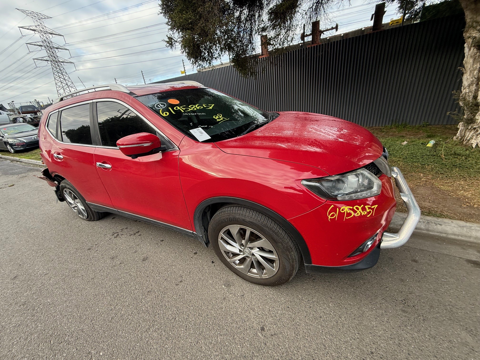 NISSAN X-TRAIL T32 Ti QR25 AUTO RED 2016 WRECKING