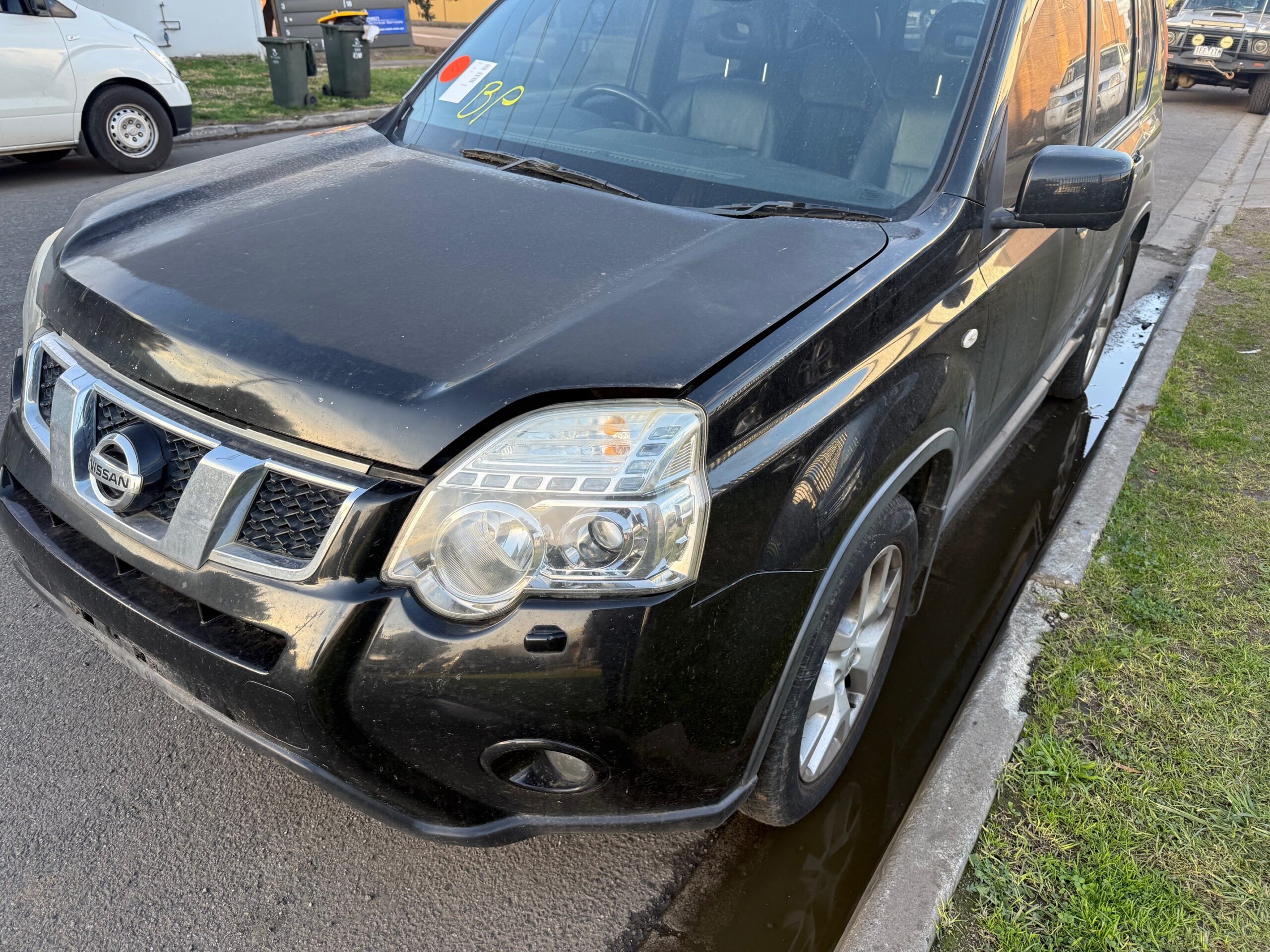 NISSAN X-TRAIL T31 Ti 4X4 AUTO QR25 PETROL BLACK 2012 WRECKING
