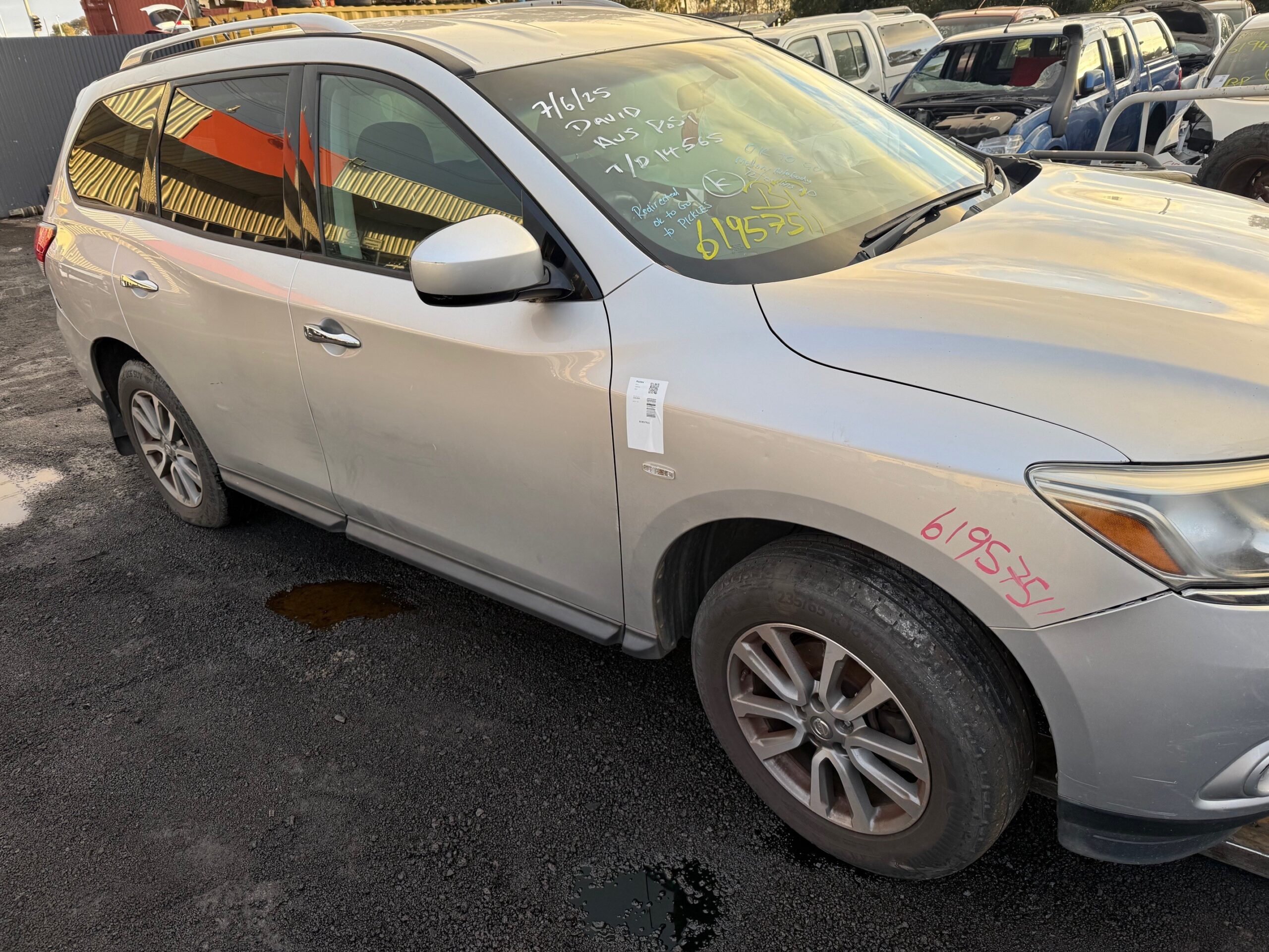NISSAN PATHFINDER R52 ST AUTO V6 SIVER 2015 WRECKING