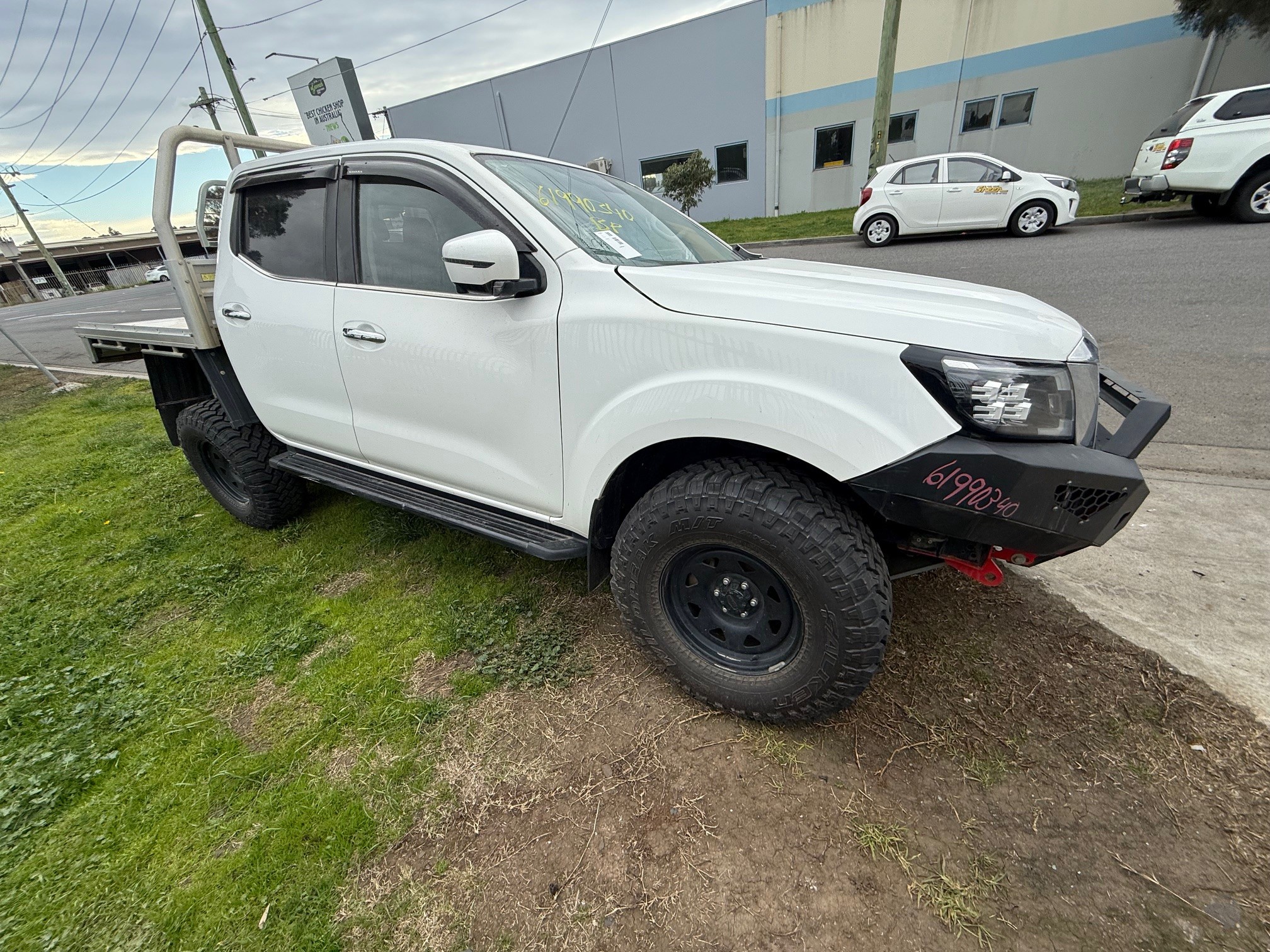 2022 NISSAN NAVARA D23 NP300 DIESEL WHITE WRECKING