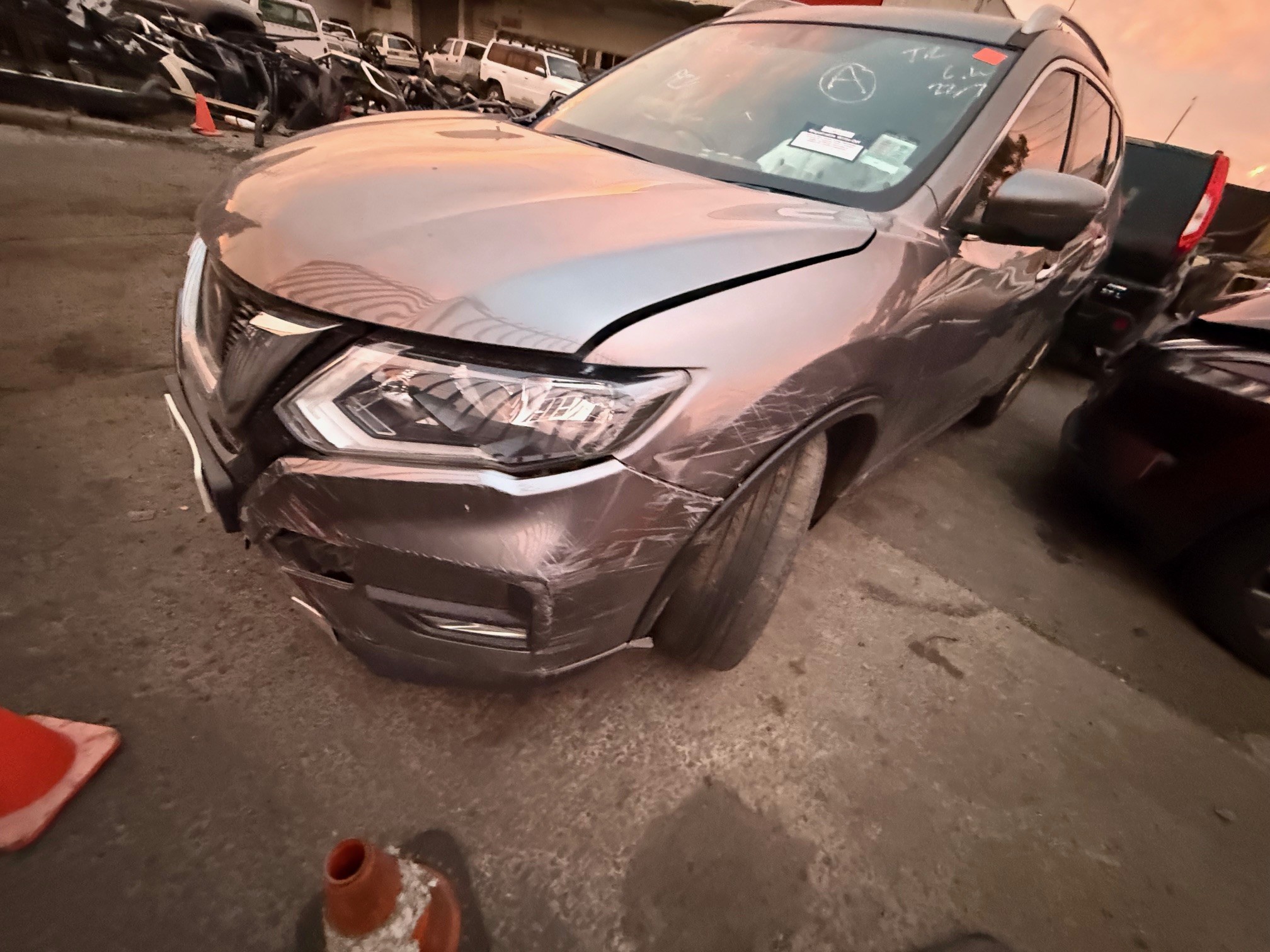 NISSAN X-TRAIL T32 ST-L AUTO QR25 PETROL SILVER 2019 WRECKING