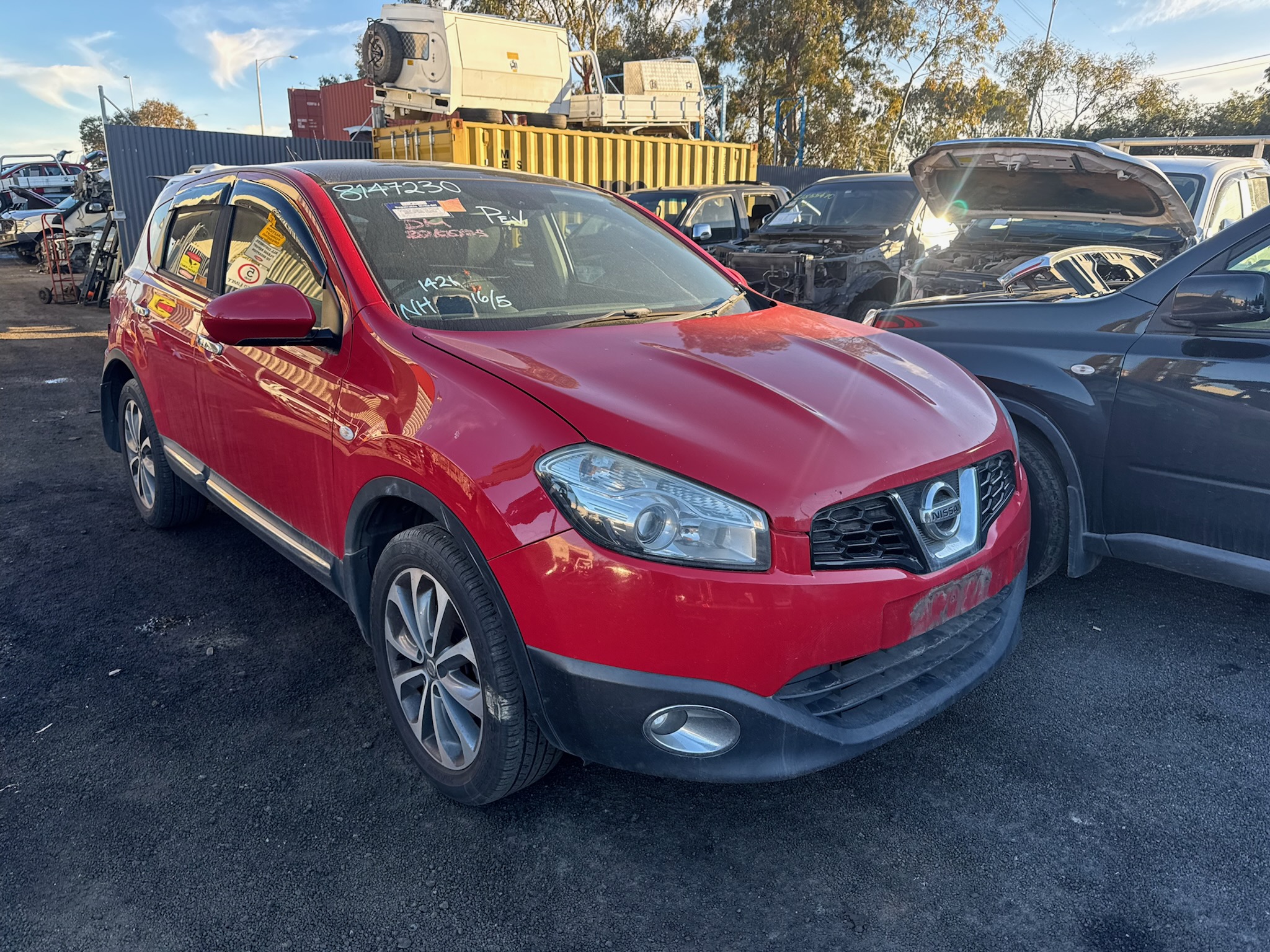 NISSAN DUALIS J10 Ti-L MR20 AUTO RED WRECKING