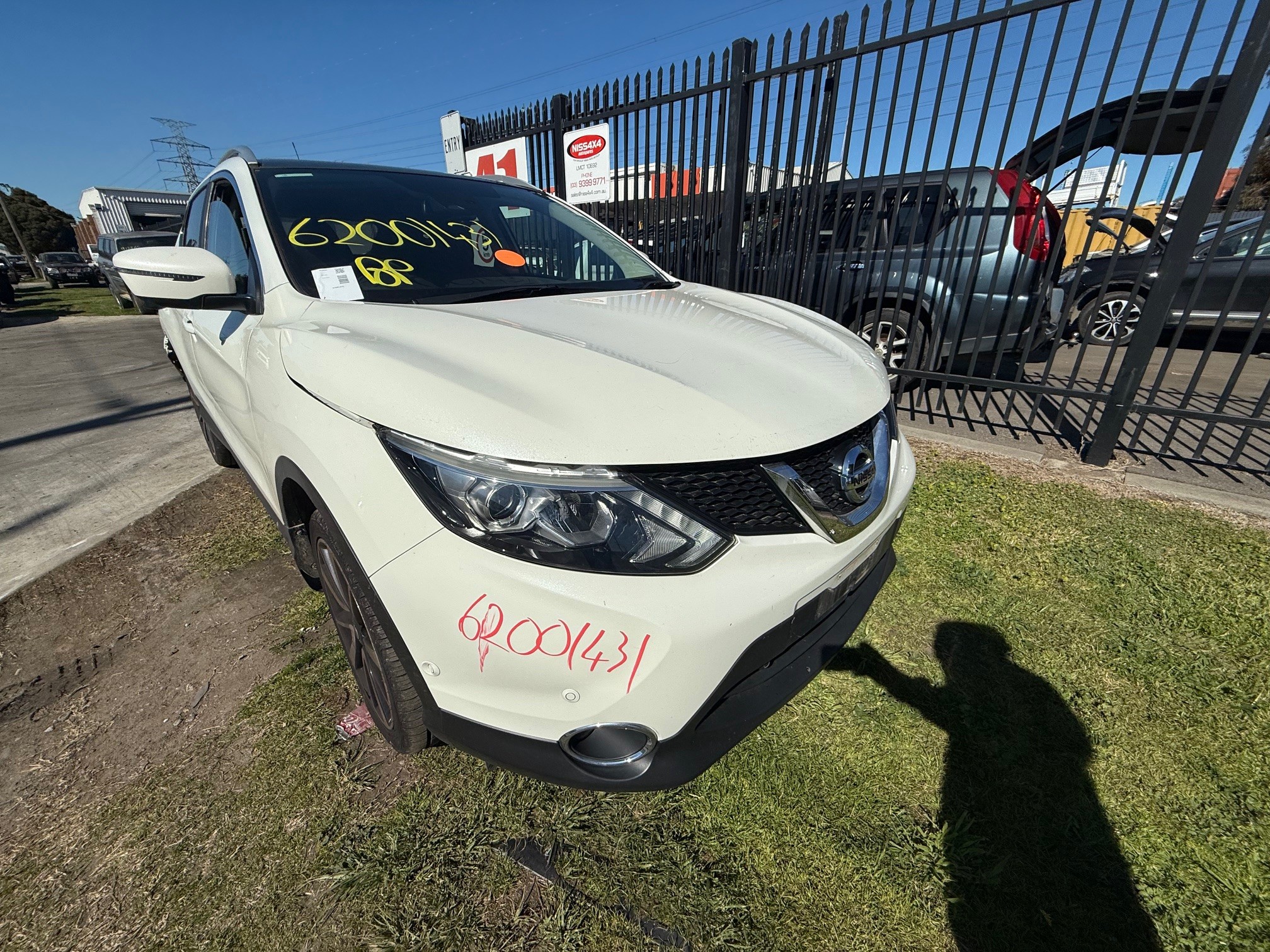 NISSAN QASHQAI J11 Ti MR20 AUTO WHITE 2016 WRCKING ALL PARTS