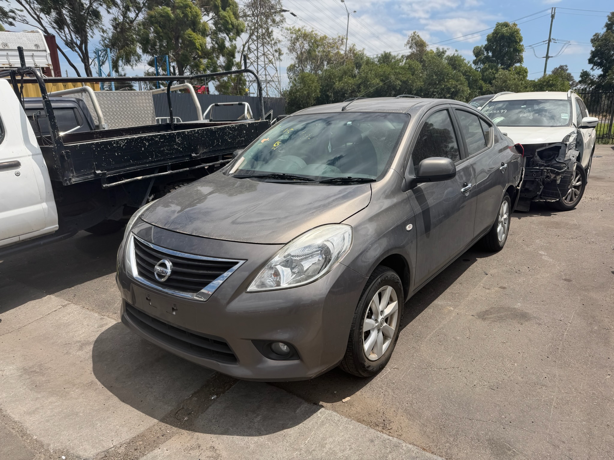 NISSAN ALMERA N17 1.5 AUTO GREY WRECKING