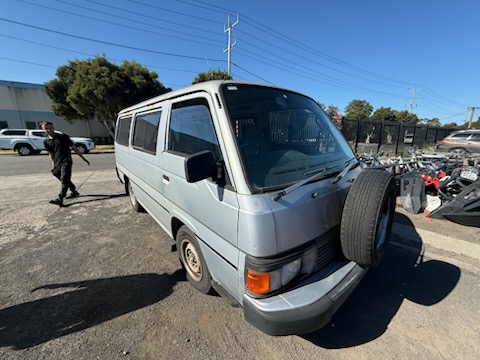 NISSAN URVAN E24 Z24 PETROL SILVER WRECKING