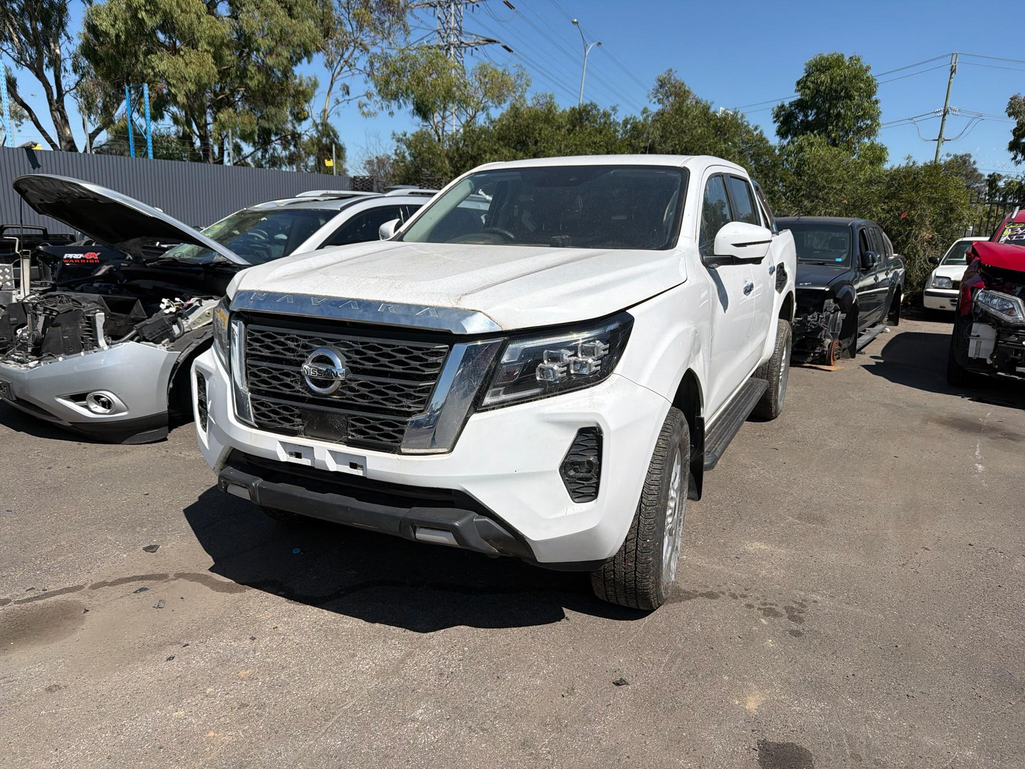 NISSAN NAVARA D23 YS23 4X4 DIESEL WHITE 2024 WRECKING