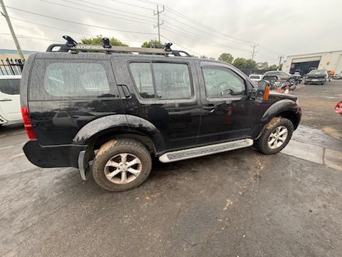 NISSAN PATHFINDER R51 BLACK YD25 DIESEL WRECKING