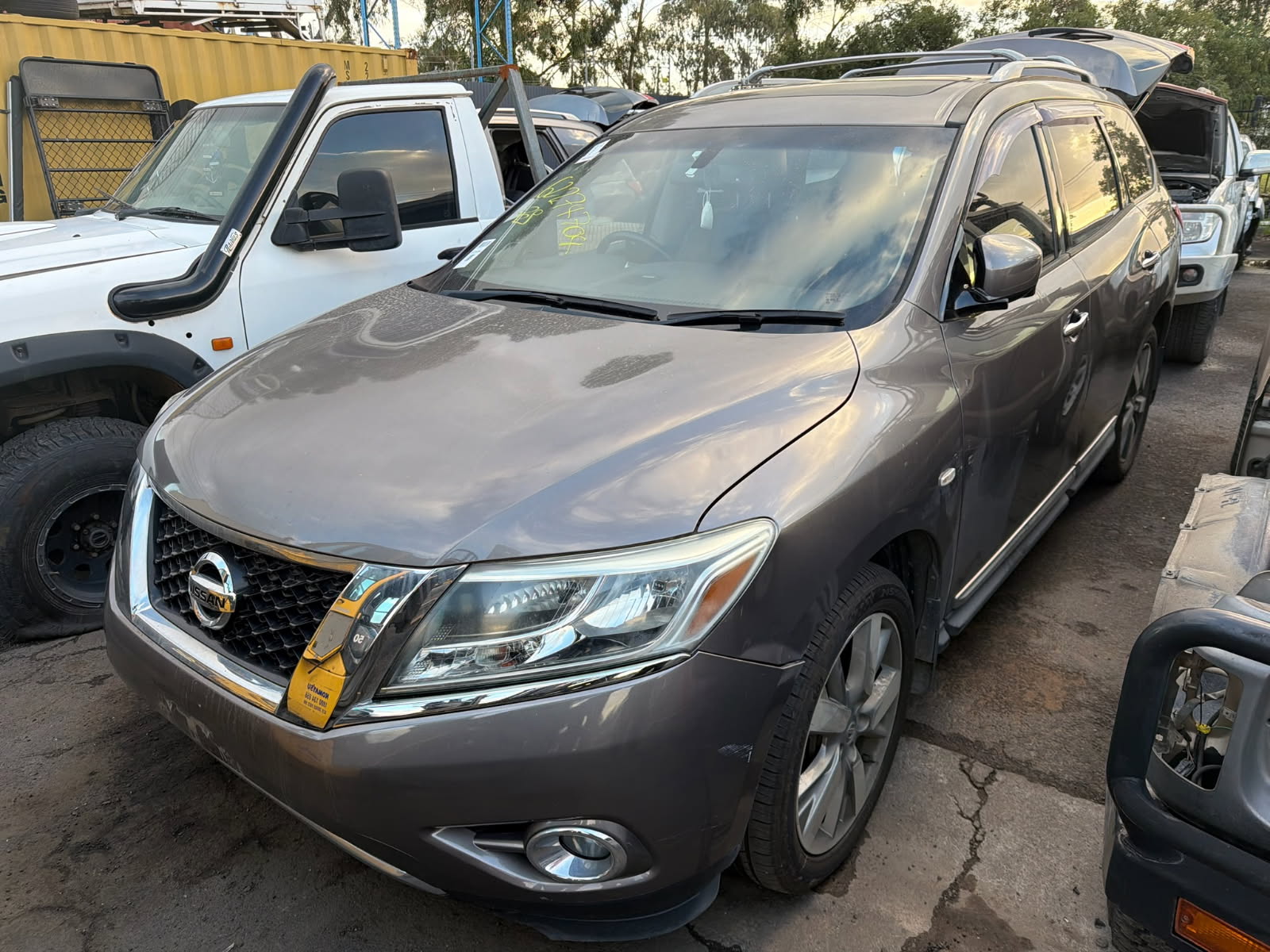 NISSAN PATHFINDER R52 VQ35 AUTO GREY WRECKING