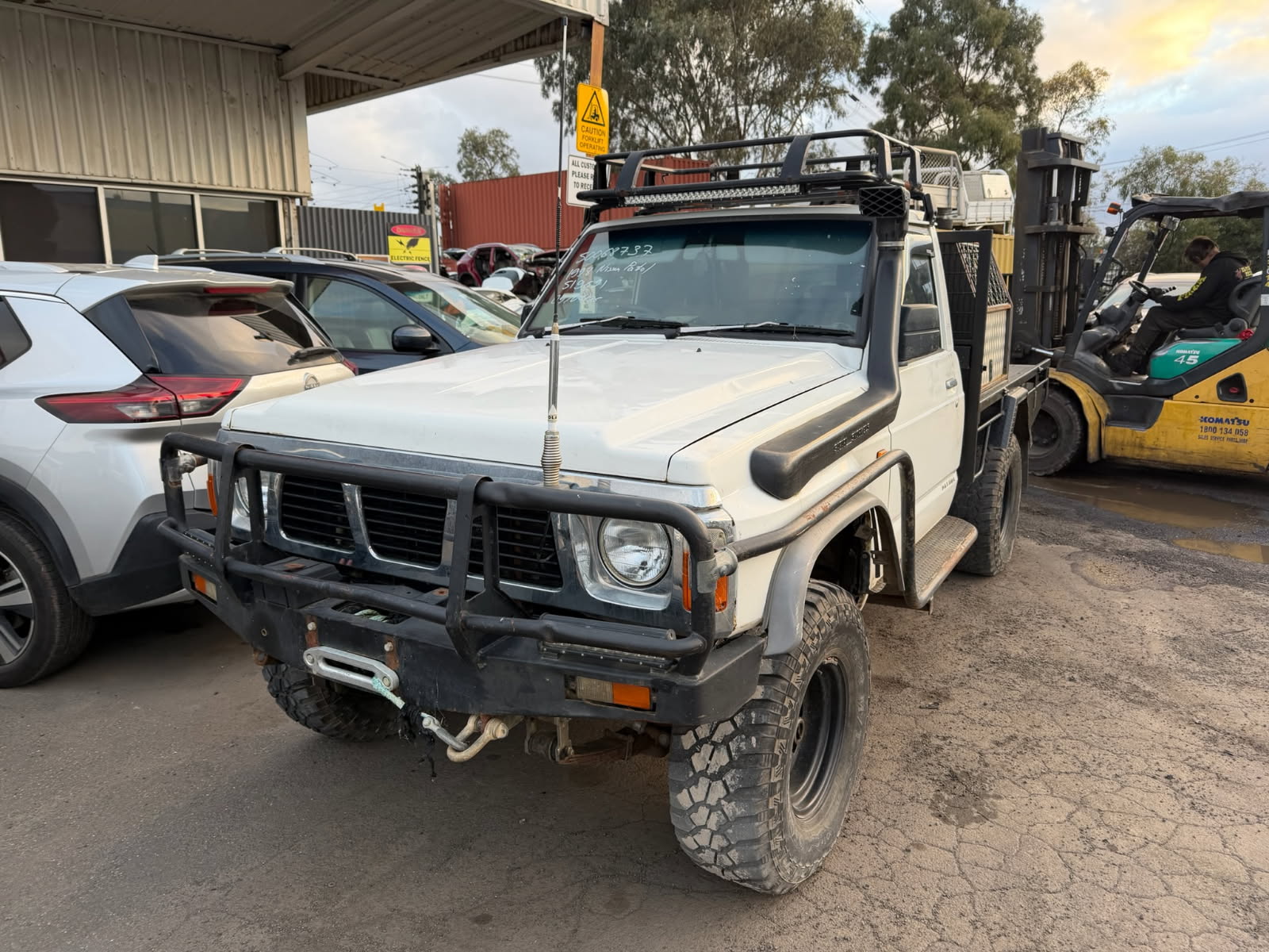 NISSAN PATROL GQ Y60 UTE TD42 TURBO DIESEL LEAF CAB WHITE