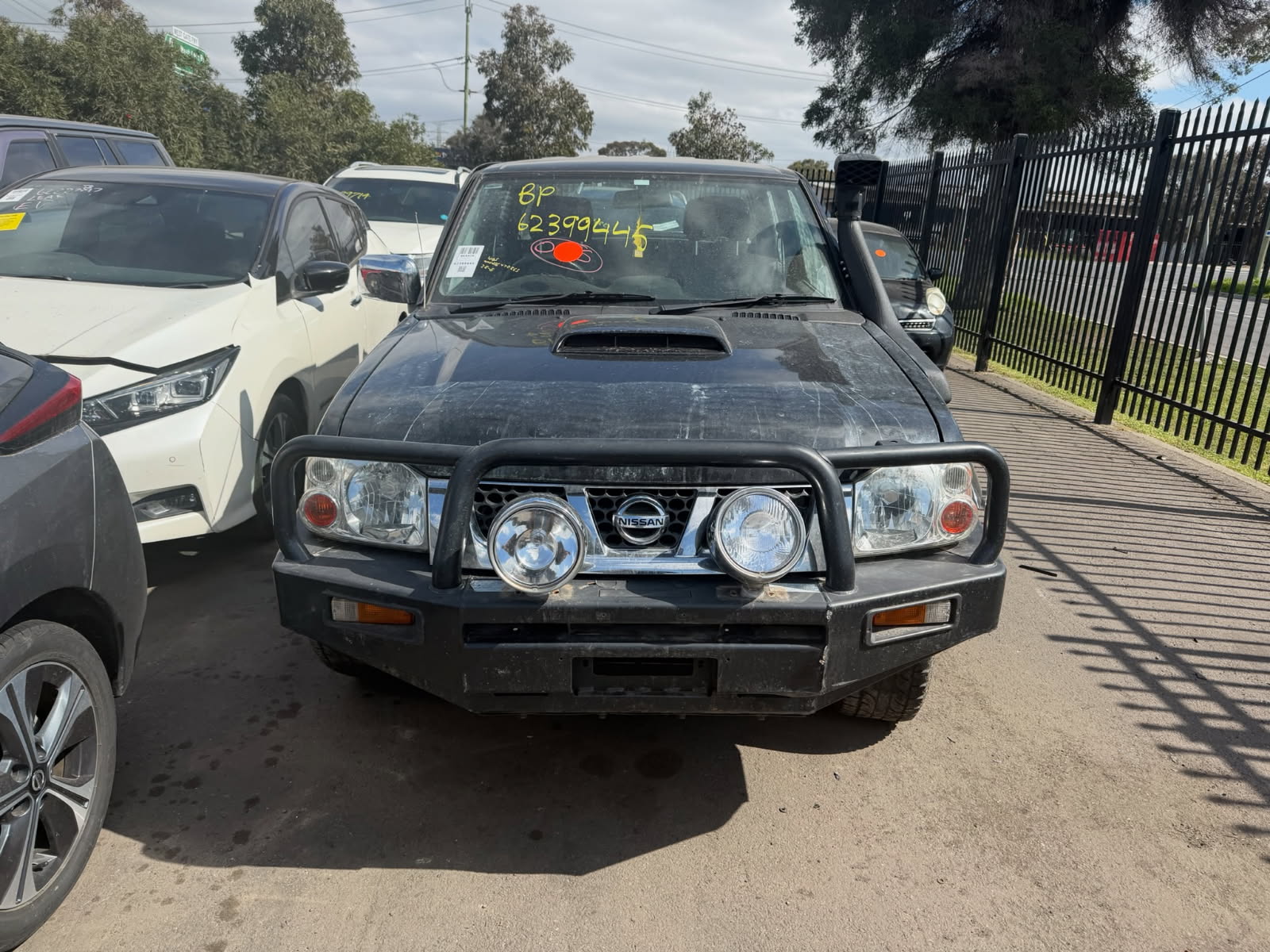 NISSAN NAVARA D22 ST-R DUALCAB YD25 TURBO DIESEL BLACK WRECKING