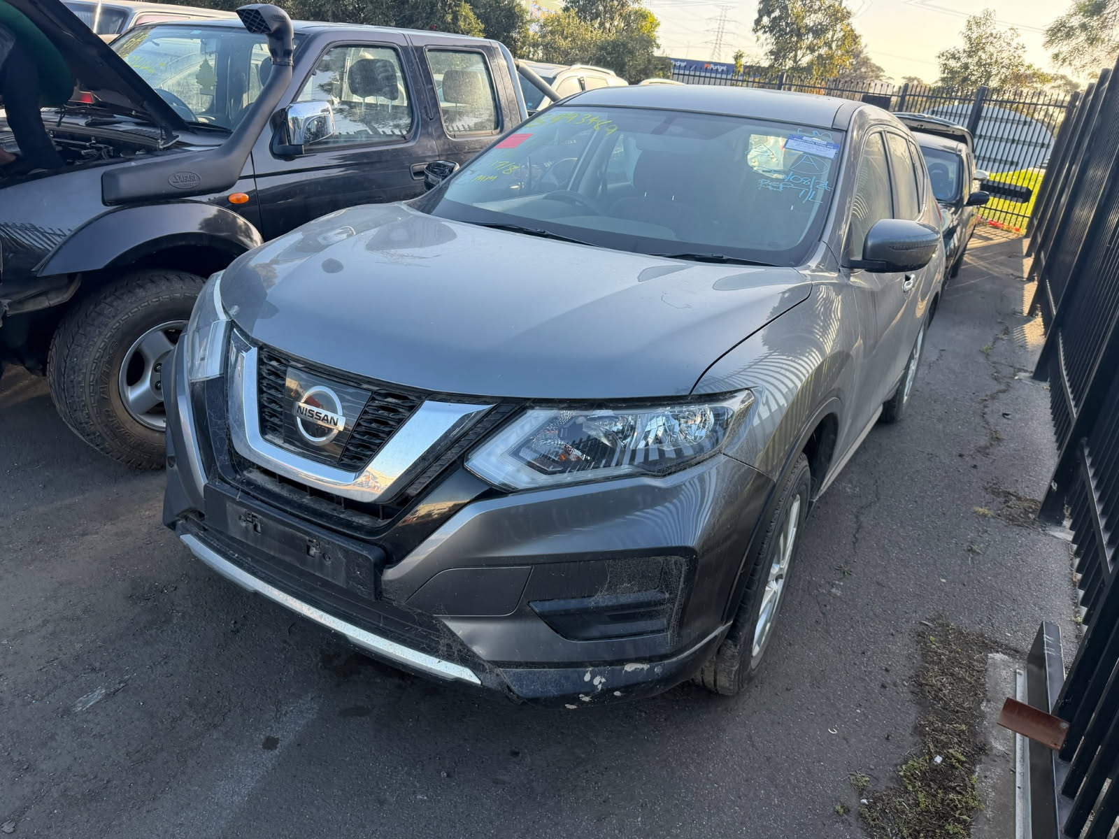 NISSAN X-TRAIL T32 ST AUTO QR25 GREY 2020 WRECKING