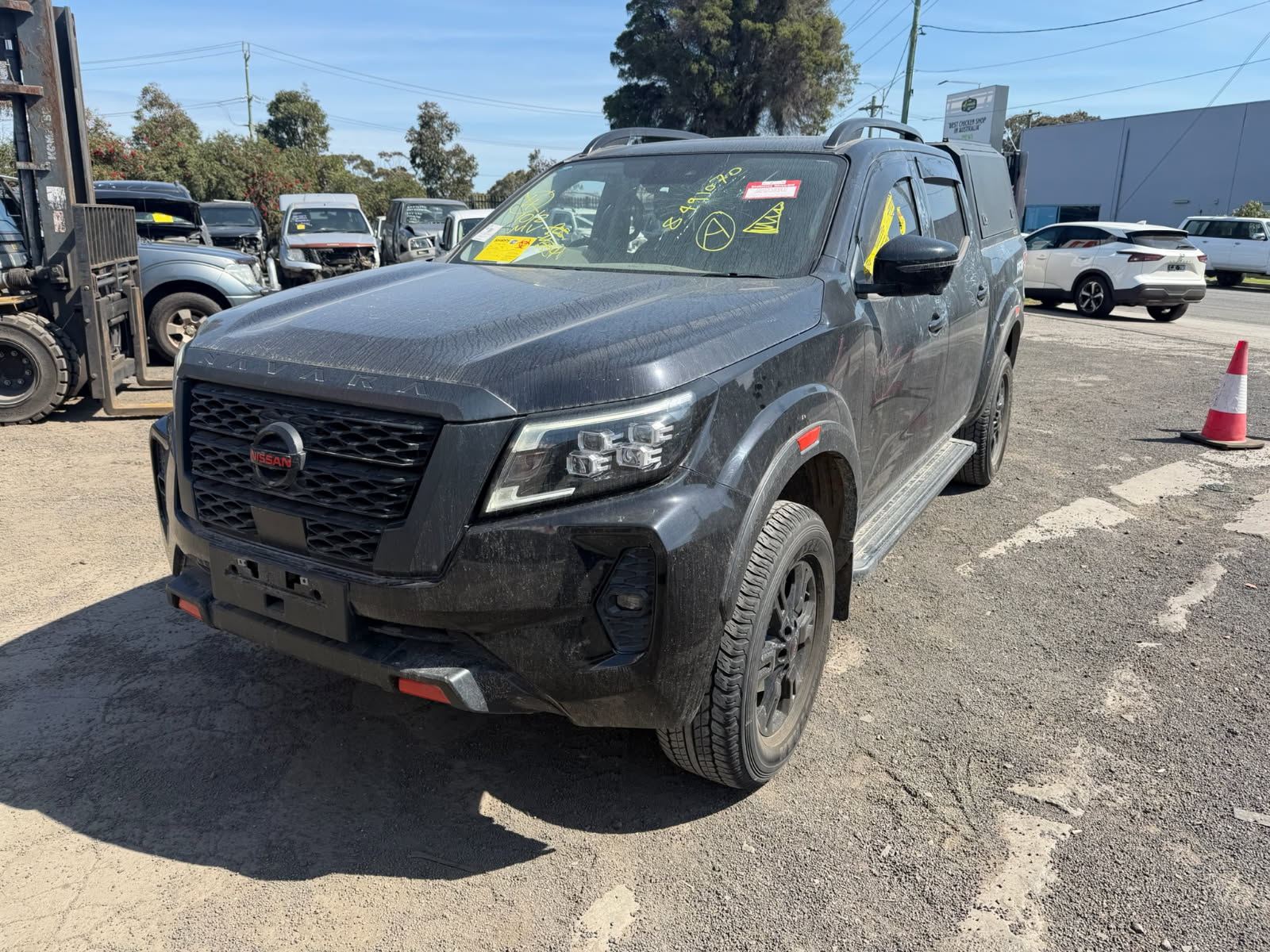 NISSAN NAVARA D23 PRO4X YS23 TWIN TURBO BLACK CAONPY WRECKING