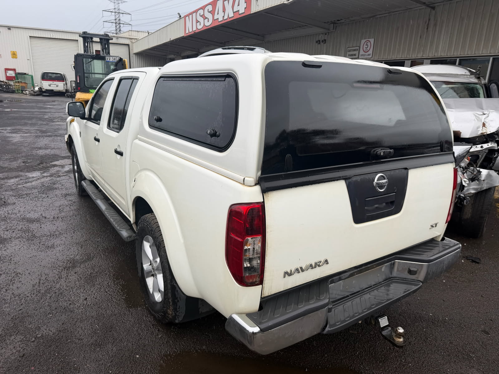 NISSAN NAVARA D40 VSK SPAIN CANOPY WHITE YD25 TURBO DIESEL WRECKING
