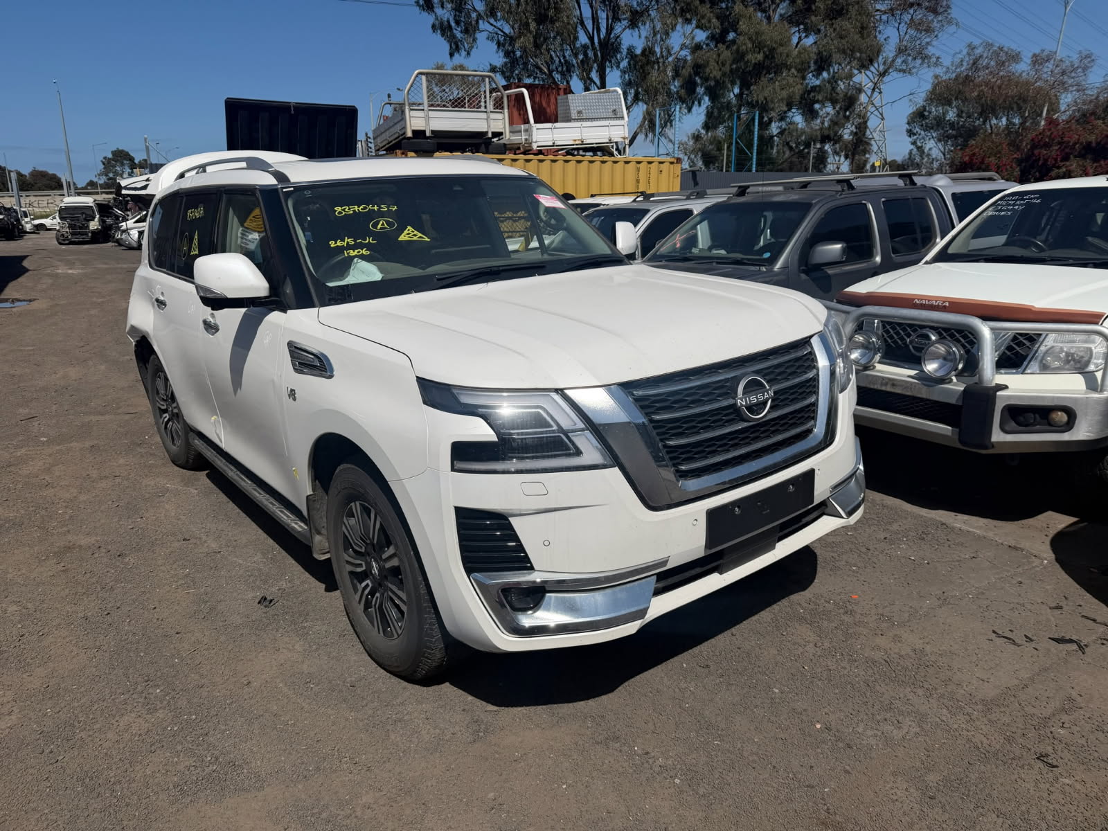 NISSAN PATROL Y62 VK56 V8 WHITE 2023 WRECKING