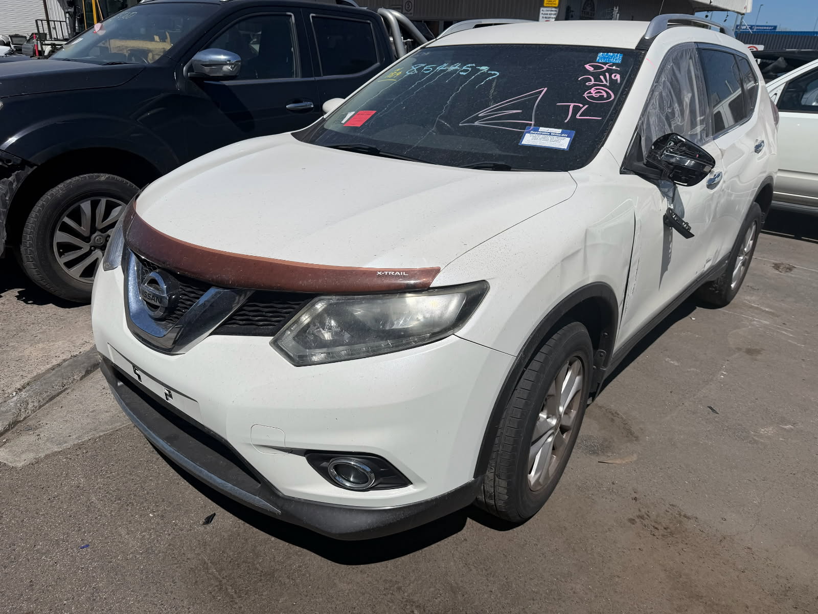 NISSAN X-TRAIL T32 ST-L QR25 CVT AUTO WHITE 2016 WRECKING