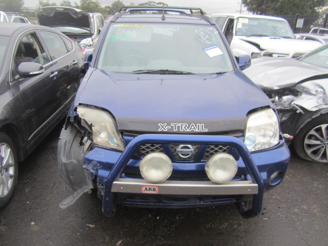 NISSAN XTRAIL T30 STS 2005 WRECKING