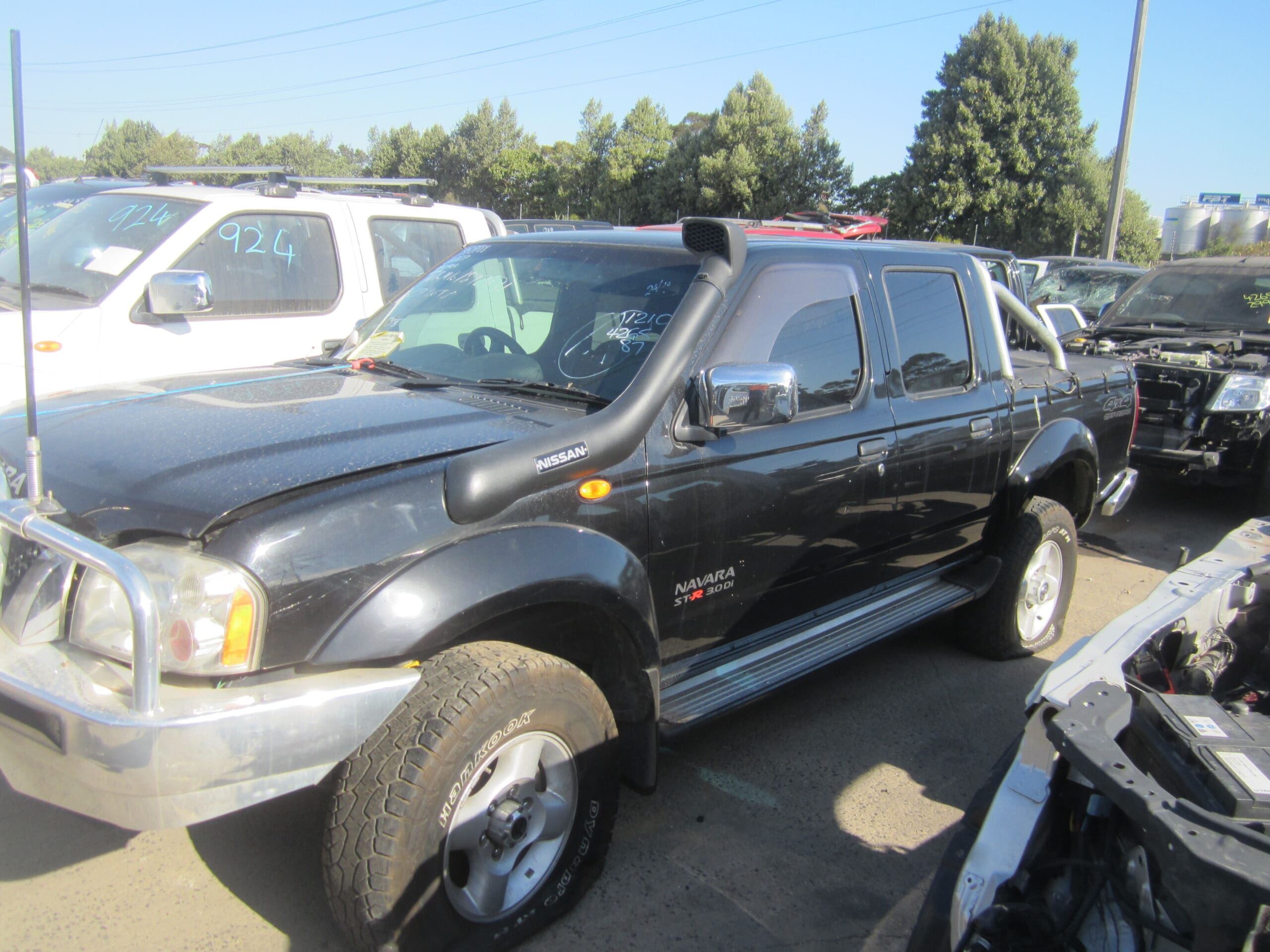 NISSAN NAVARA D22 ST-R ZD30 DIESEL 4X4 2005 WRECKING